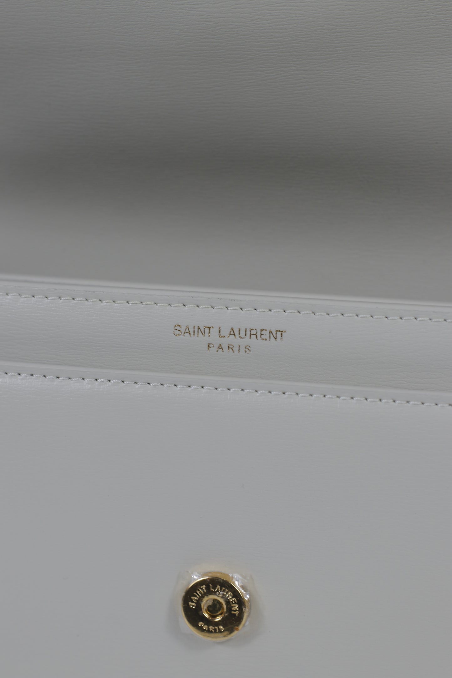 Saint L Sunset Medium – Blanc Vintage with Gold Hardware