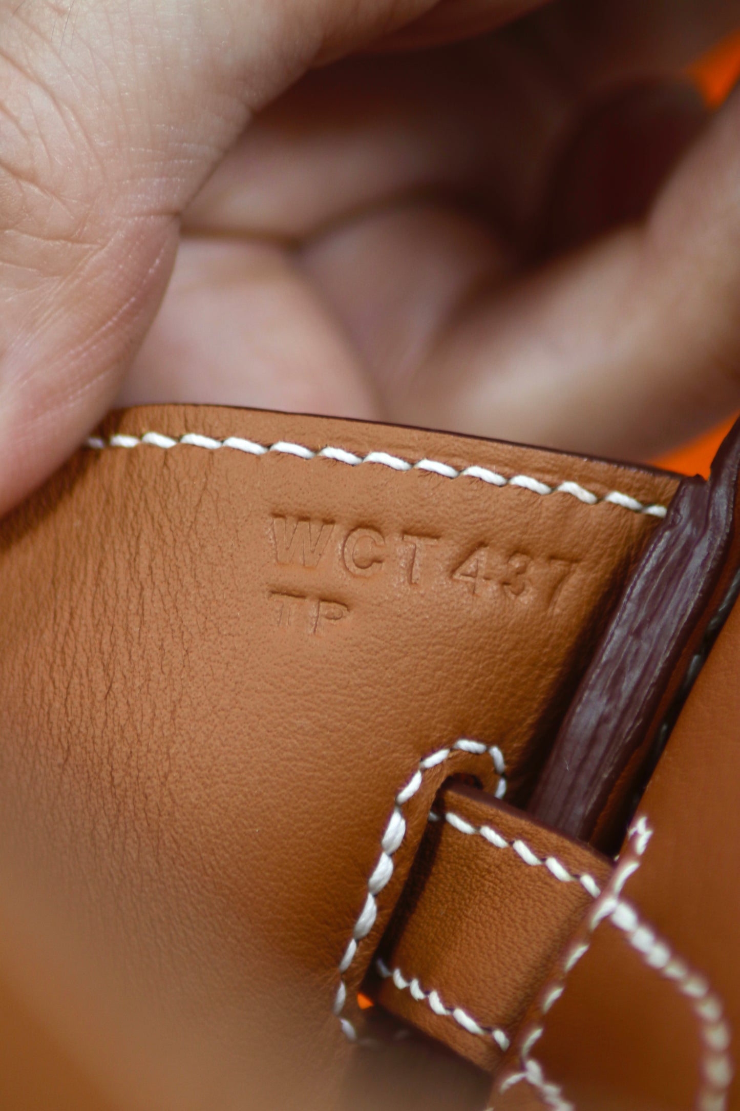 Birkin 25 Retourne – Gold Swift with Gold Hardware