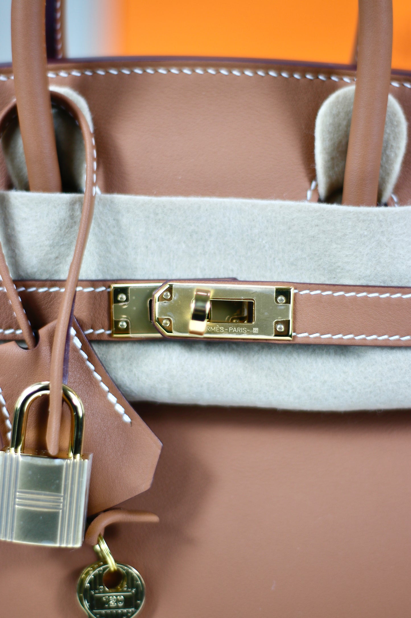 Birkin 25 Retourne – Gold Swift with Gold Hardware