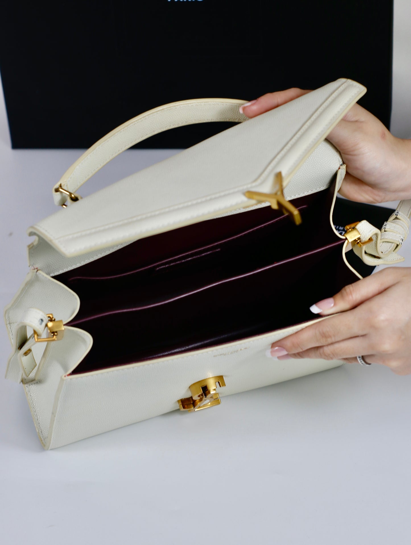 Saint Laurent Cassandra Top Handle – Blanc Vintage with Gold Hardware