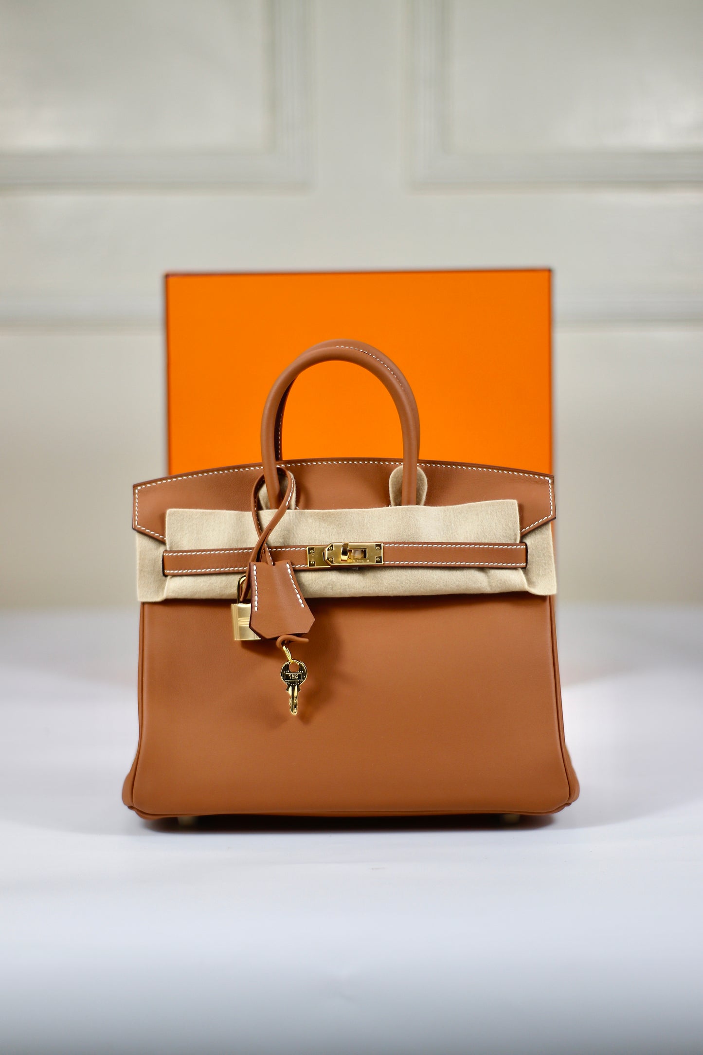 Birkin 25 Retourne – Gold Swift with Gold Hardware
