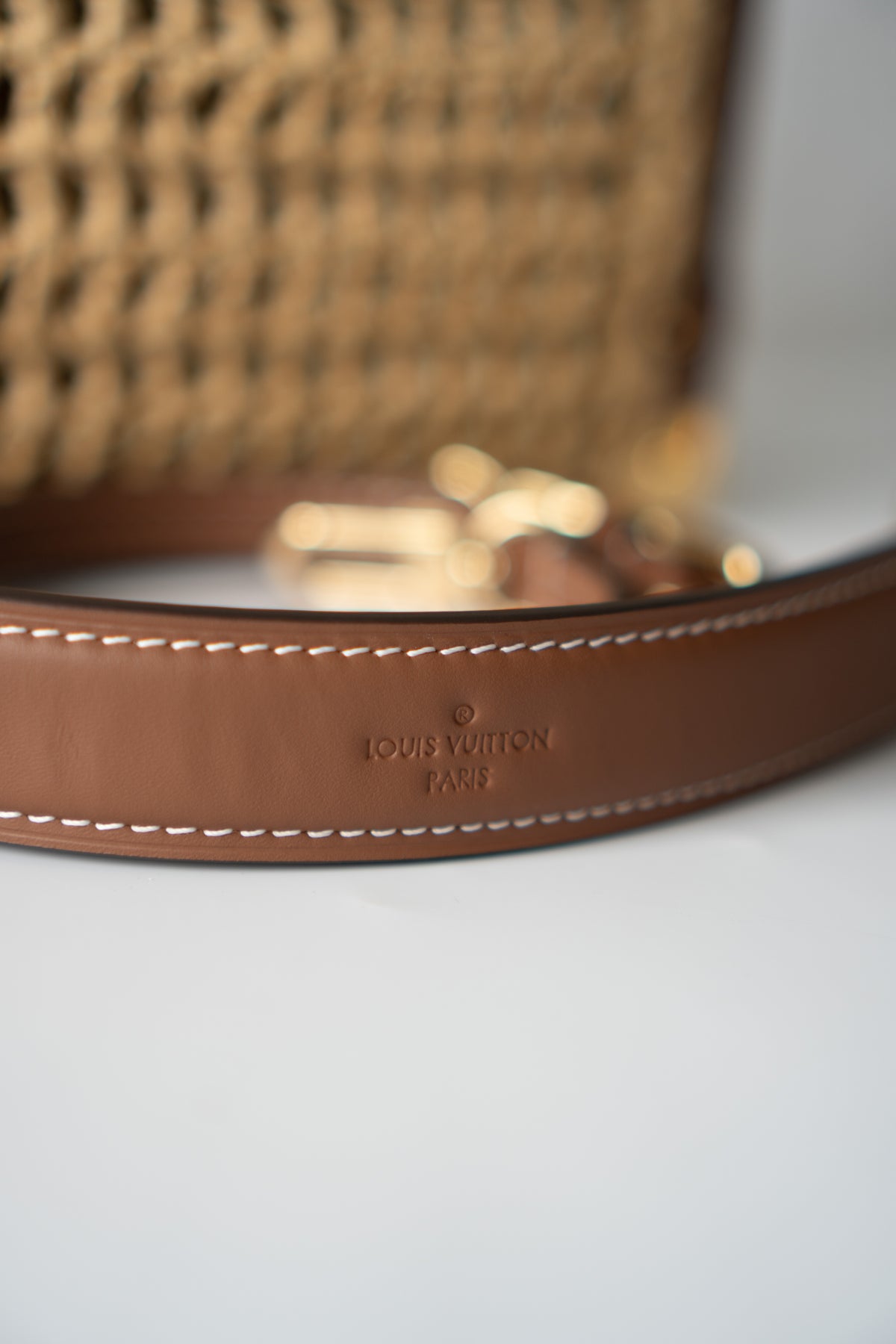 Petite Malle Raffia – Natural Raffia & Tan Calfskin Leather with Gold Hardware