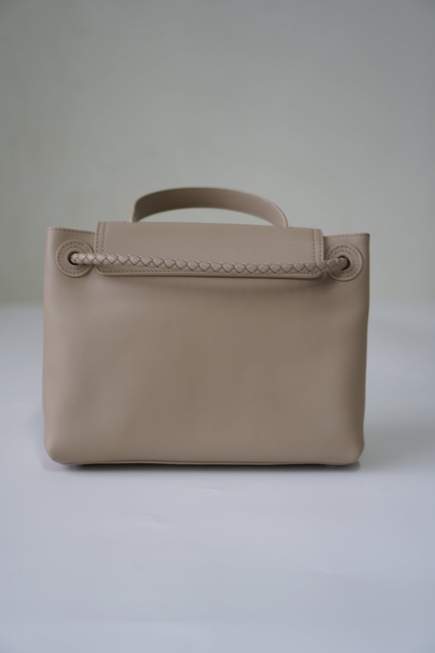 Ciao Ciao Small in Beige