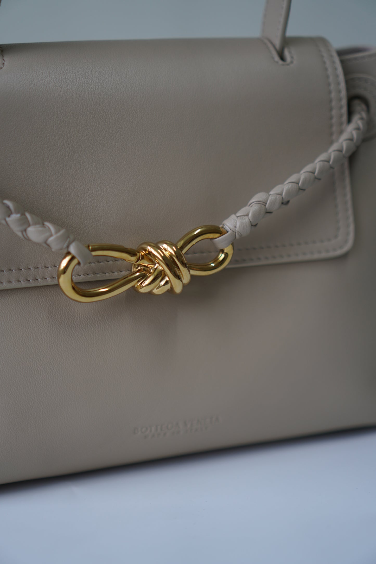Ciao Ciao Small in Beige