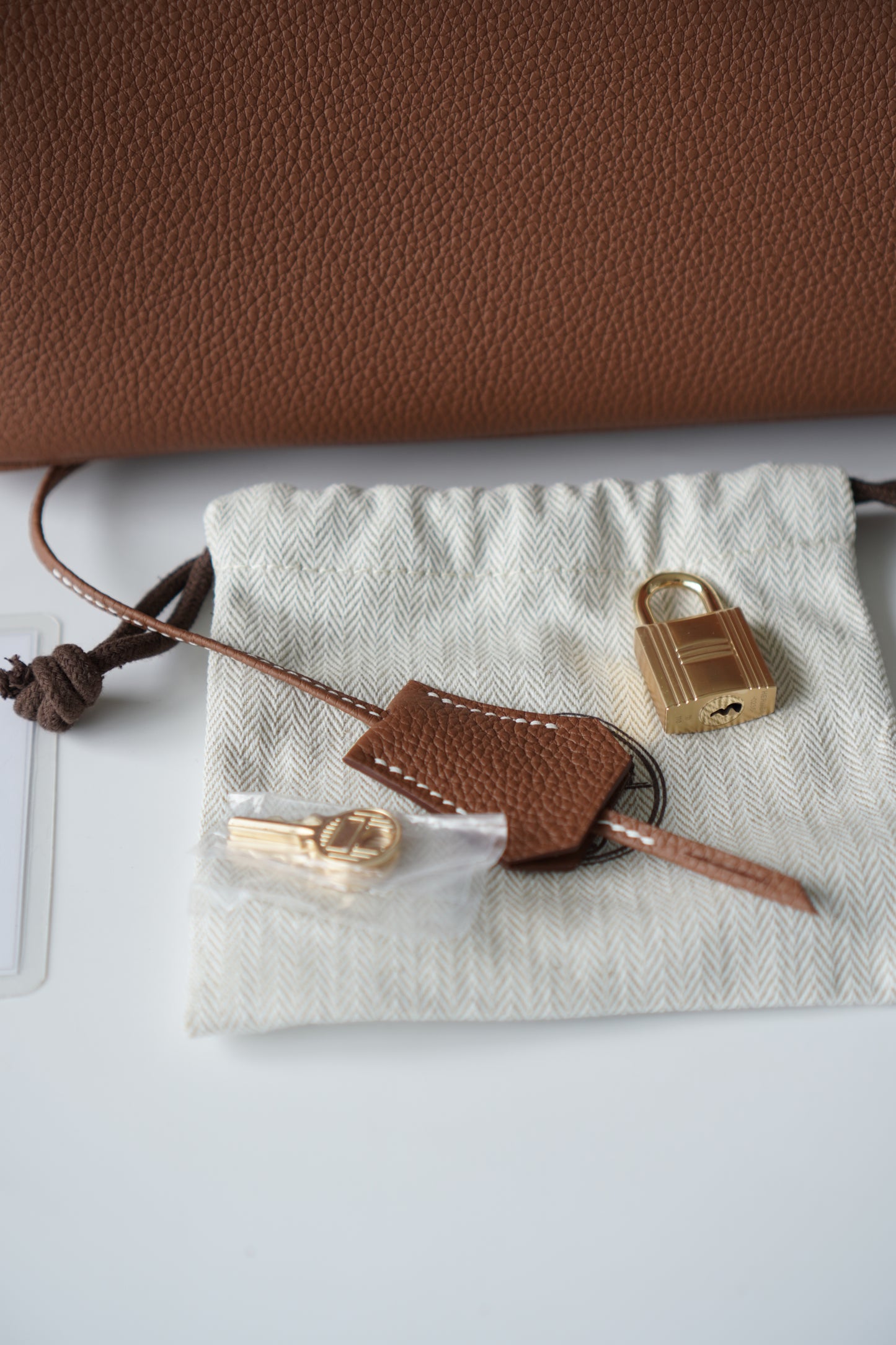 Birkin 25 in classic Gold Togo leather