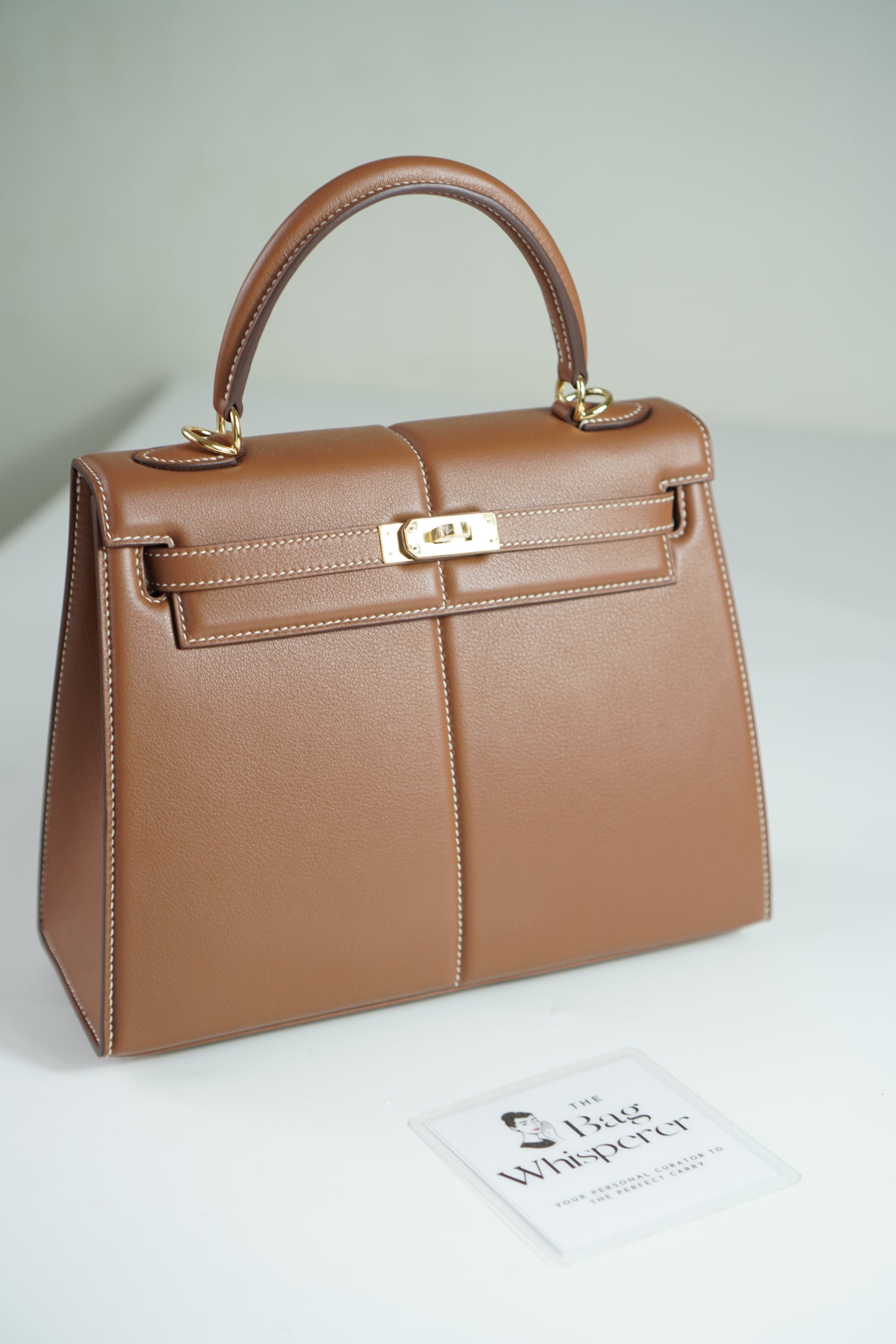 Kelly 25 Padded in Gold Swift