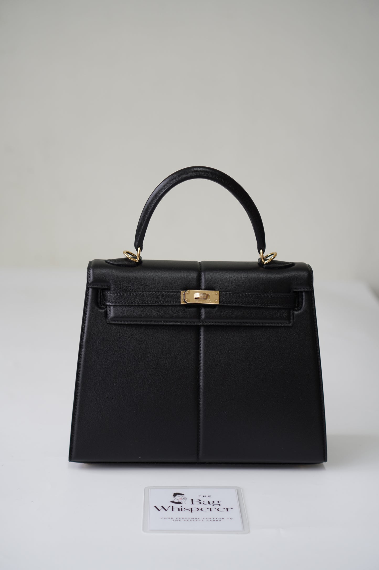 Kelly 25 Padded in Noir Swift