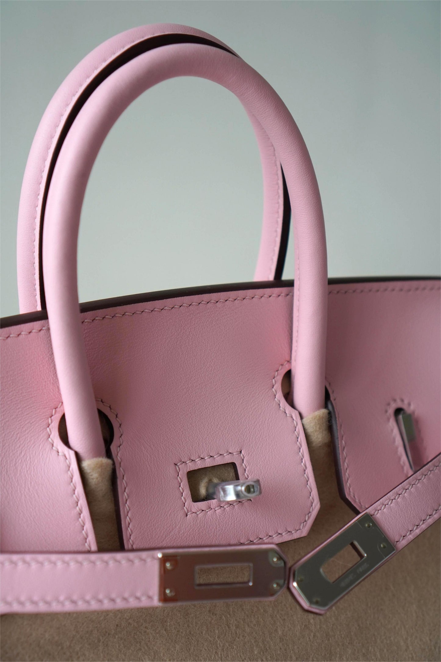 Birkin 25 in Rose Sakura Swift leather