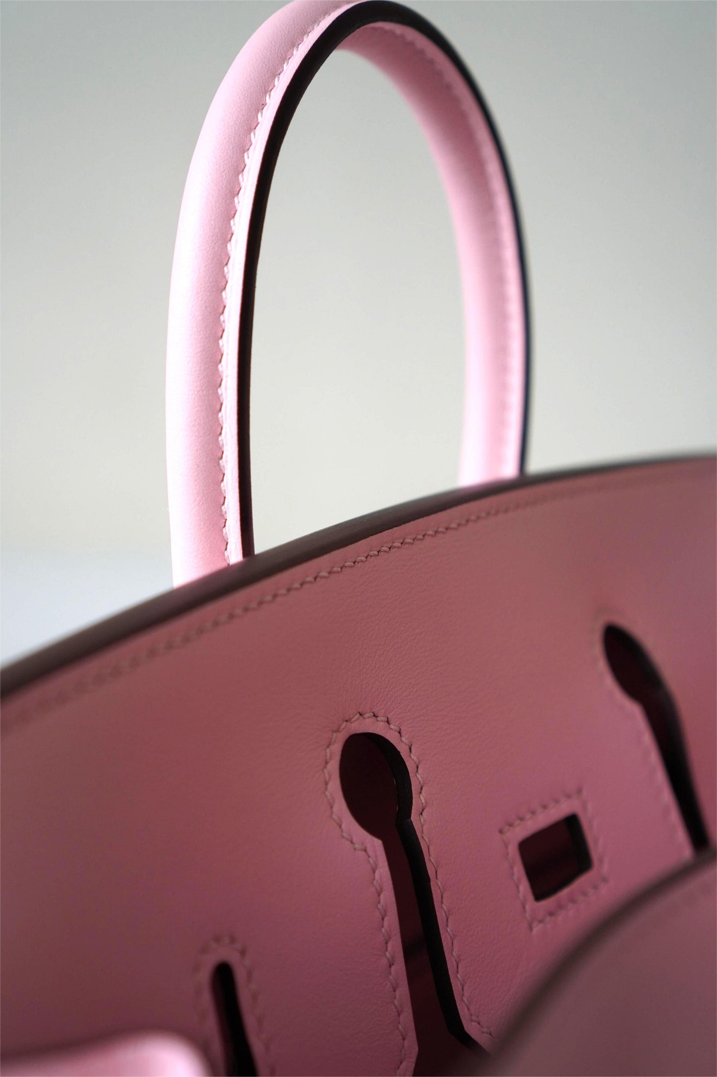 Birkin 25 in Rose Sakura Swift leather
