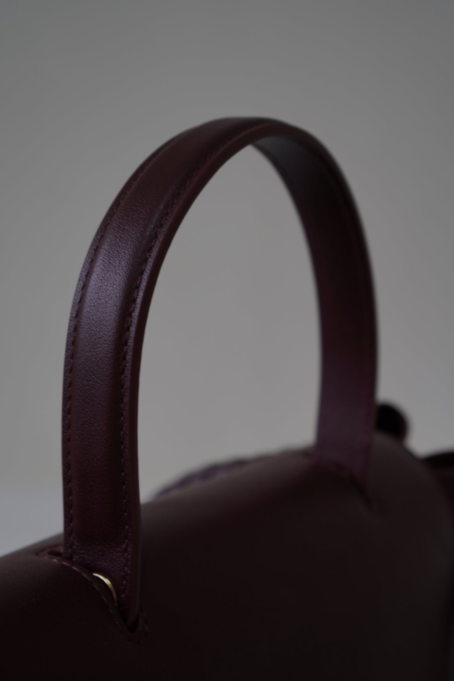 Ciao Ciao Medium in Burgundy