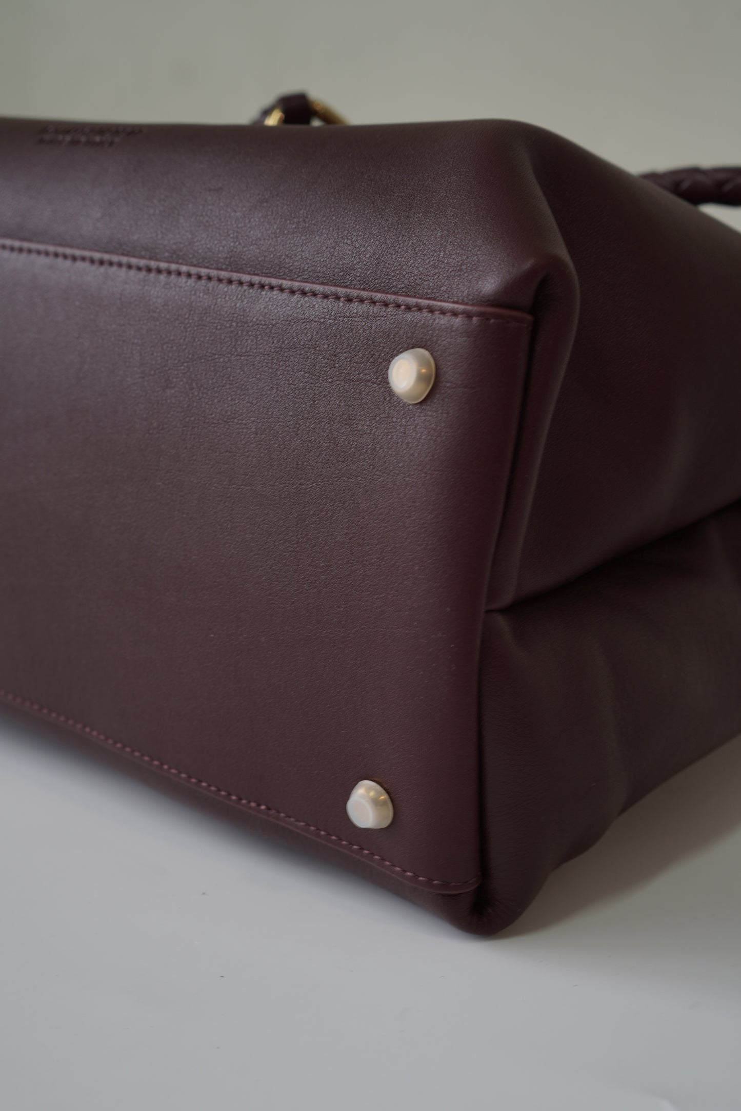 Ciao Ciao Medium in Burgundy