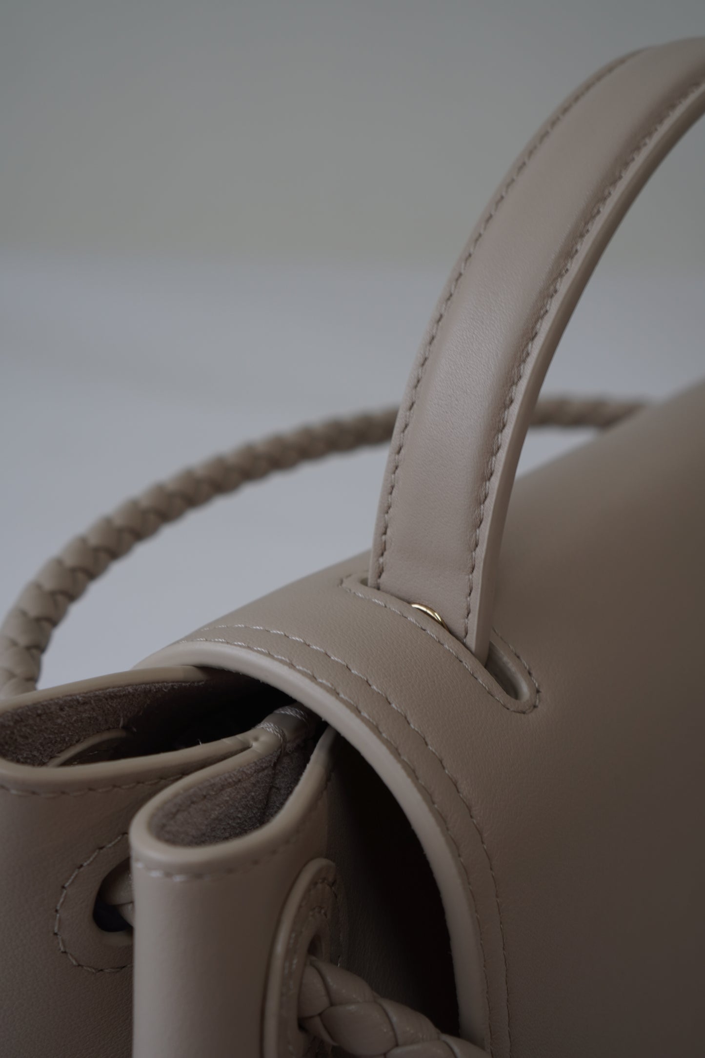 Ciao Ciao Small in Beige