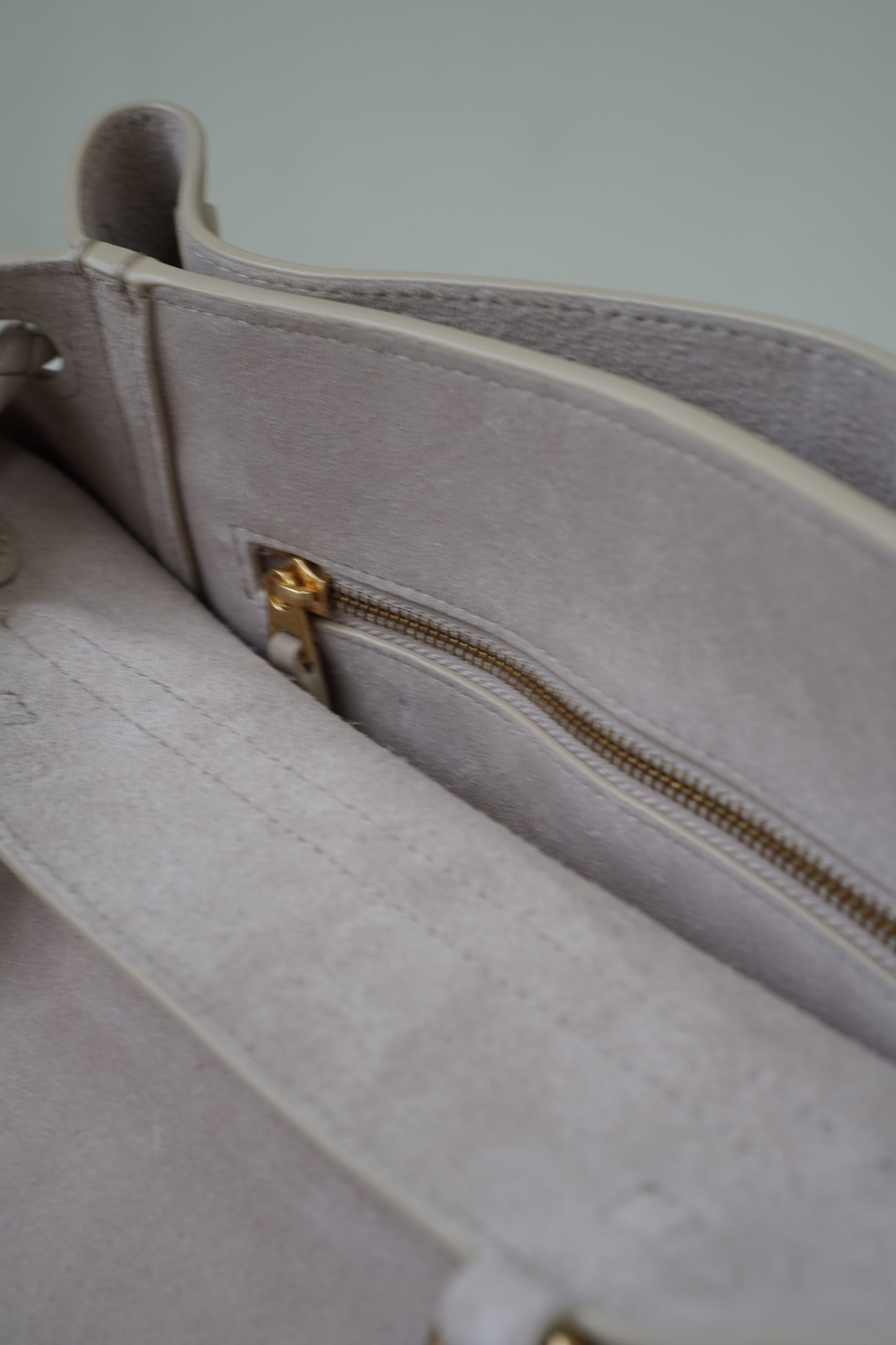 Ciao Ciao Small in Beige