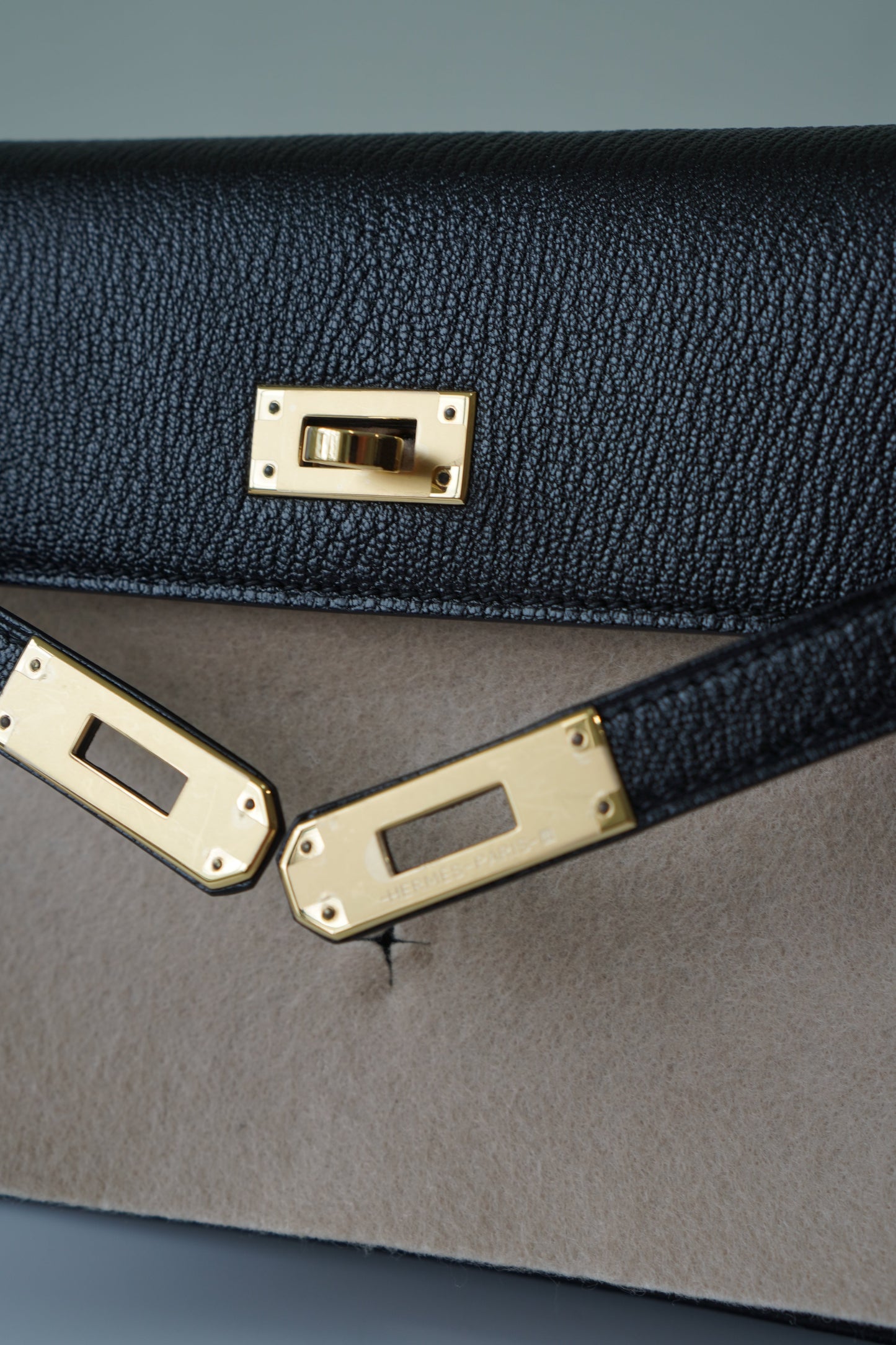 KL Elan in Noir Chamkila Leather