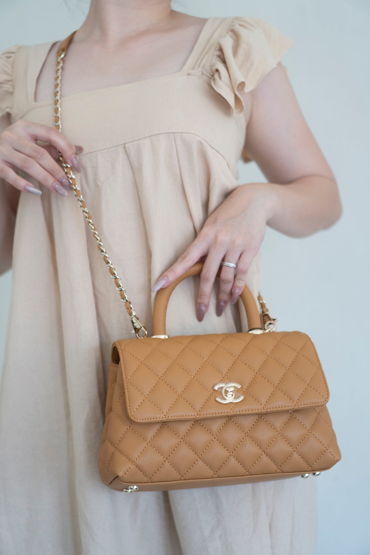Coco Handle Small – Caramel Caviar Leather with Gold Hardware