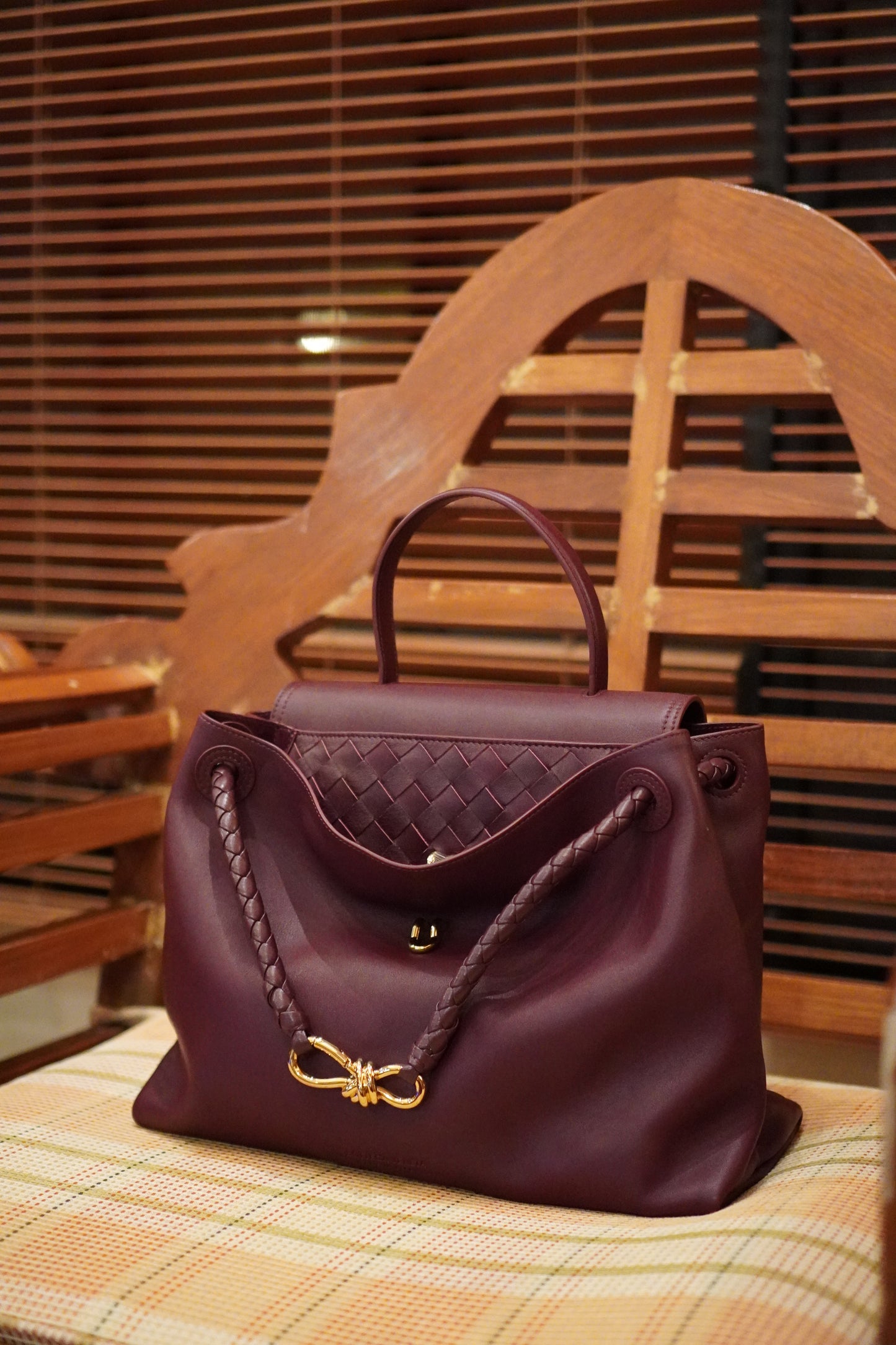 Ciao Ciao Medium in Burgundy