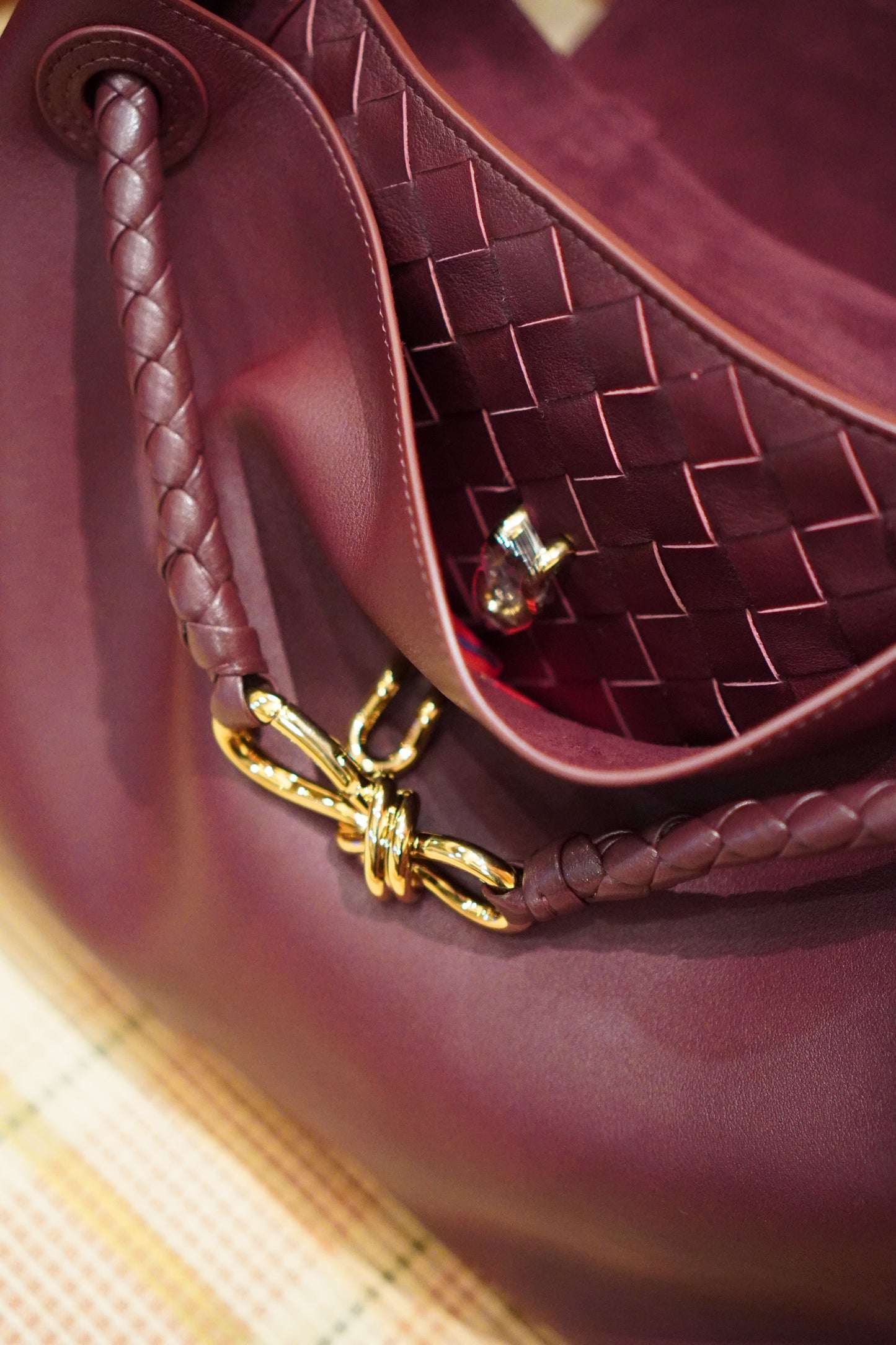 Ciao Ciao Medium in Burgundy