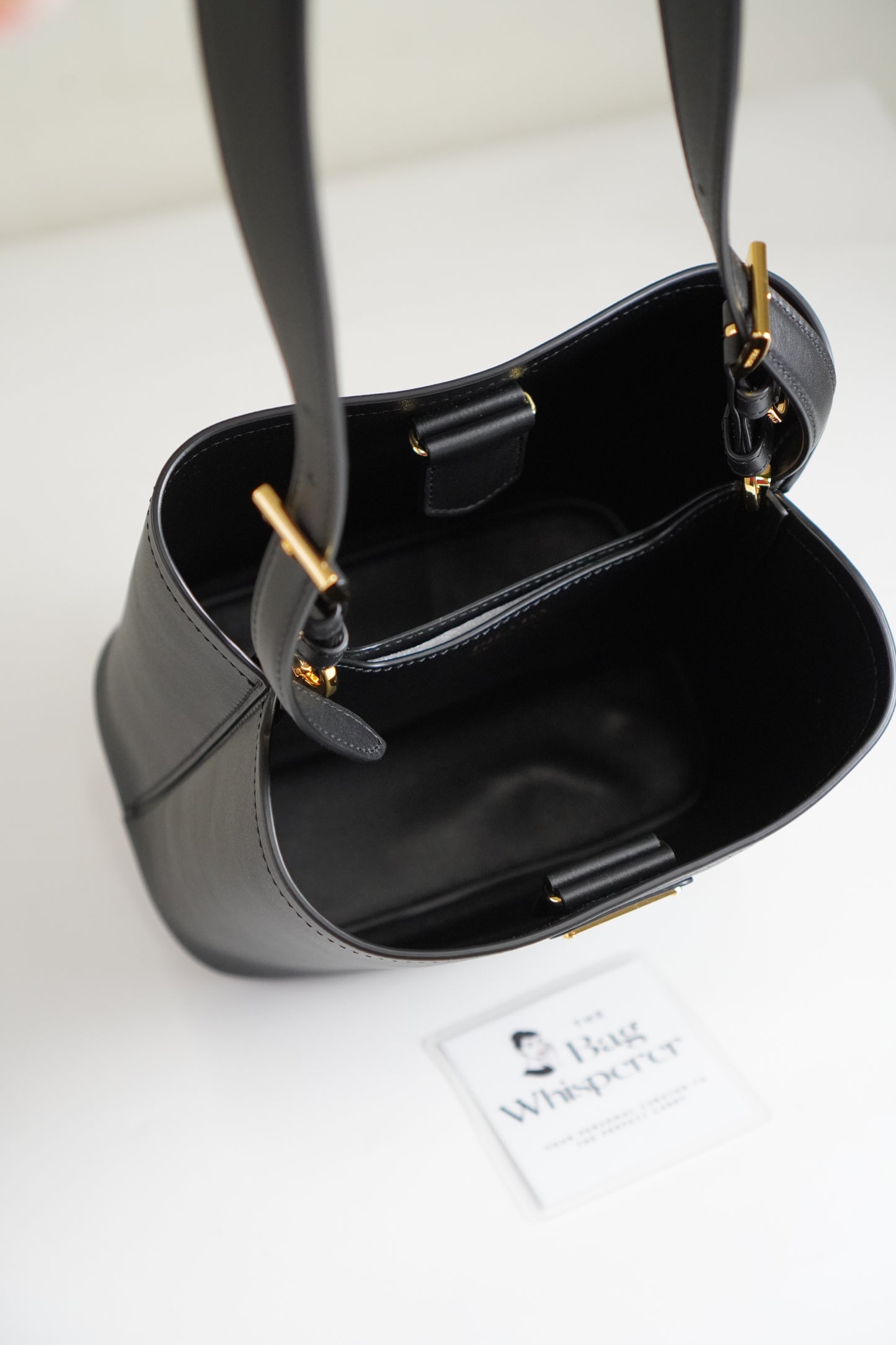 Bucket Bag in smooth Nappa leather