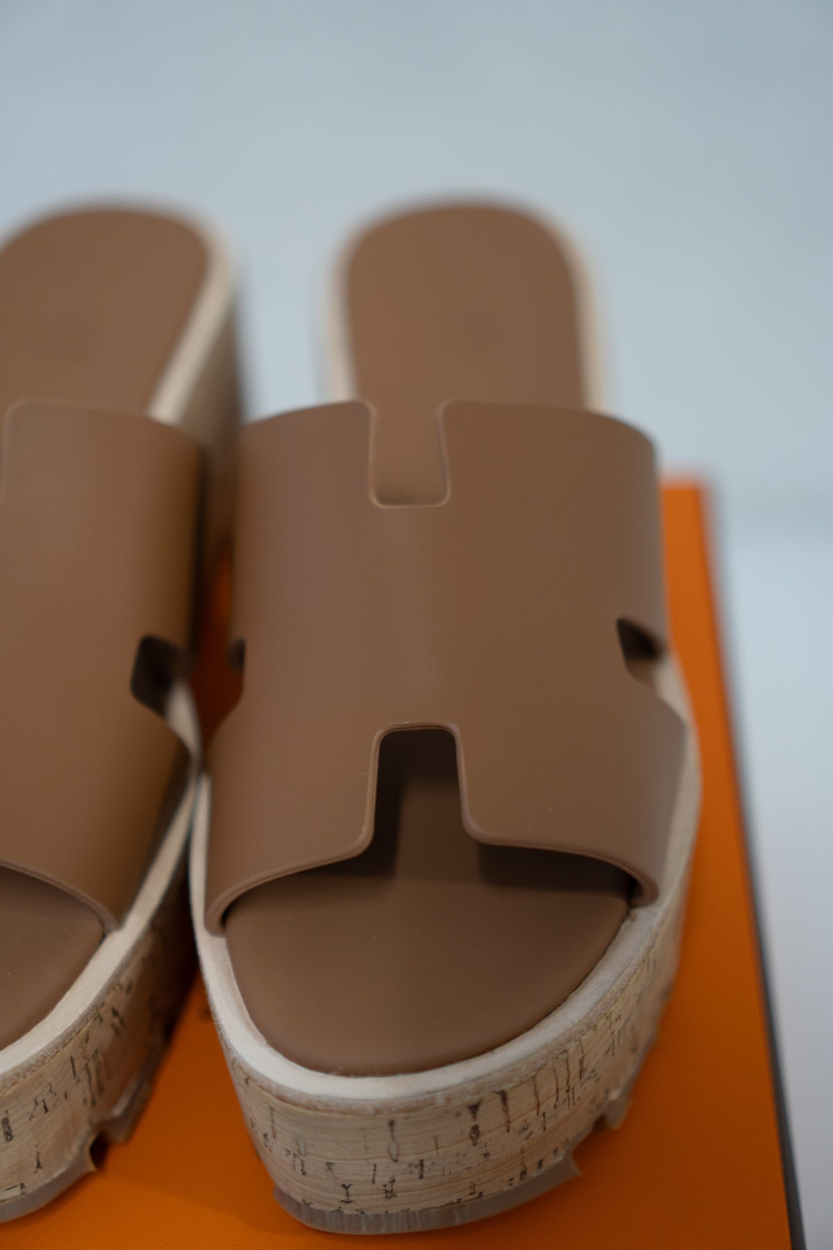 Platform Cutout Slide Sandals – Cognac Calfskin & Cork