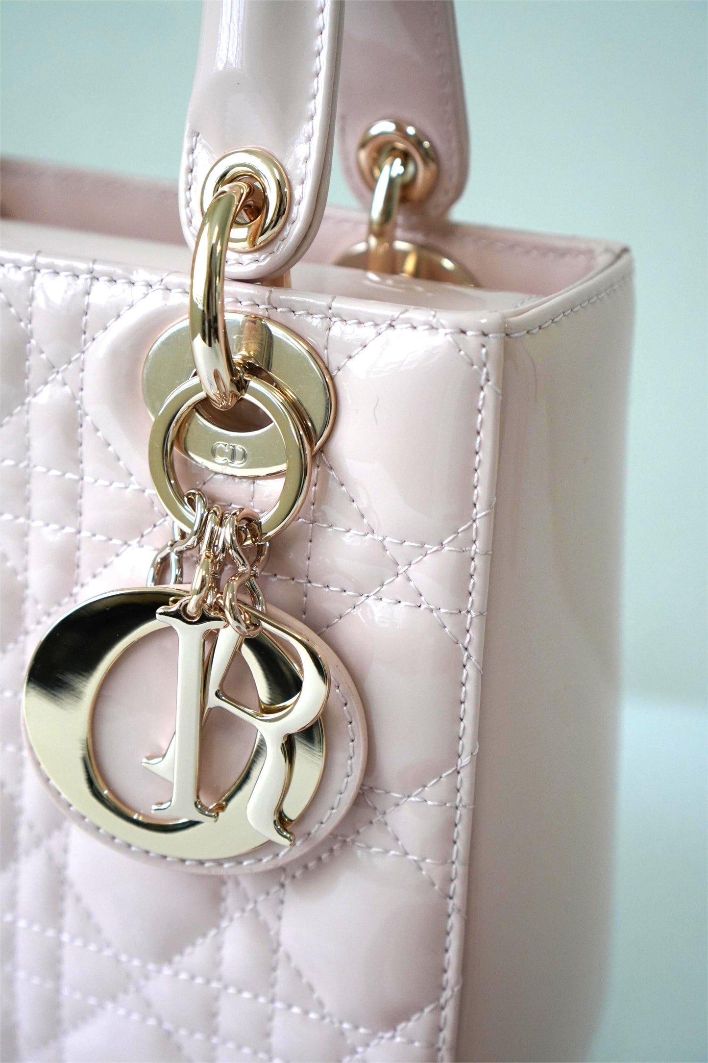 Small Lady Dio R in Light Pink Patent Leather