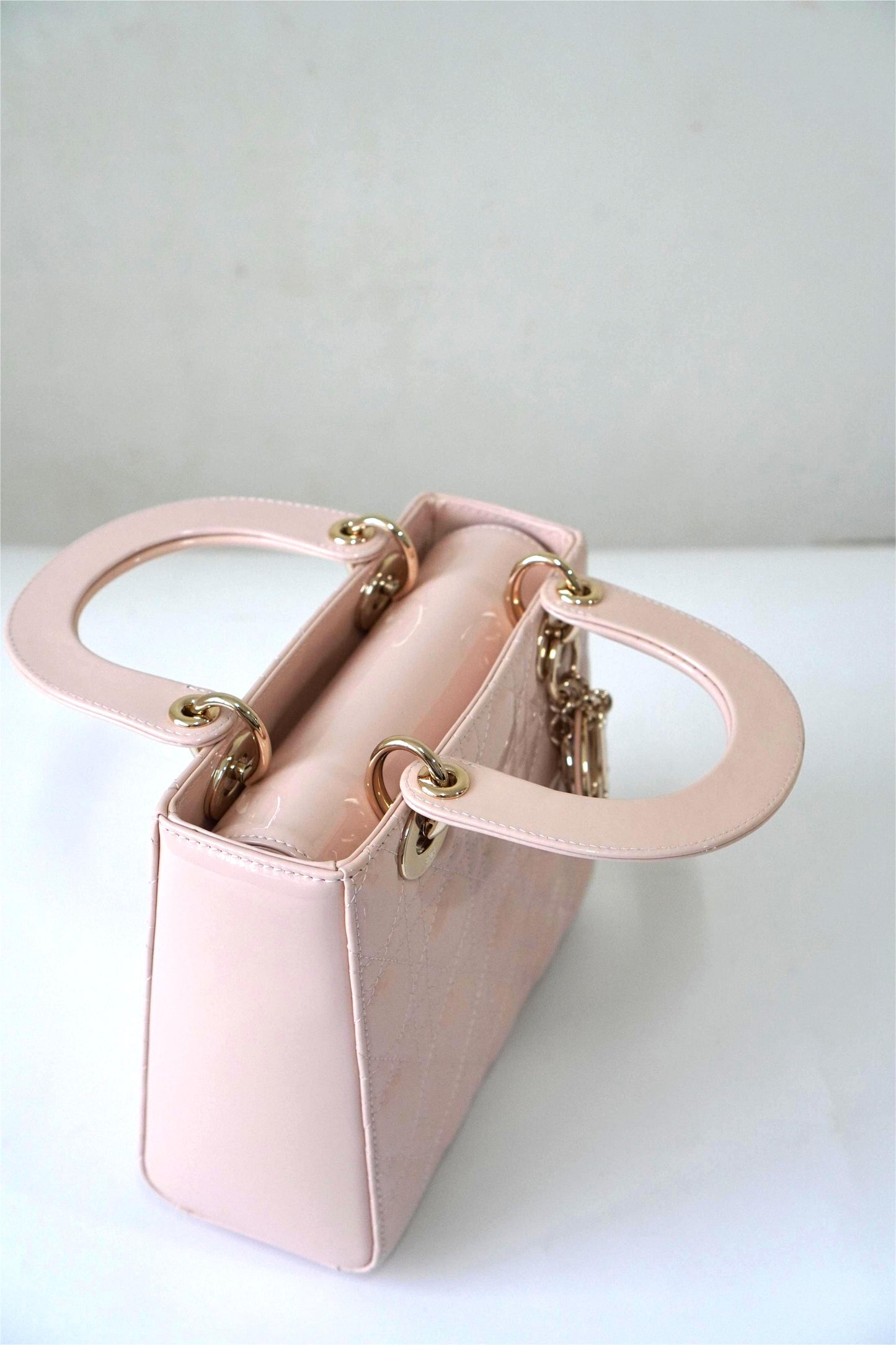 Small Lady Dio R in Light Pink Patent Leather