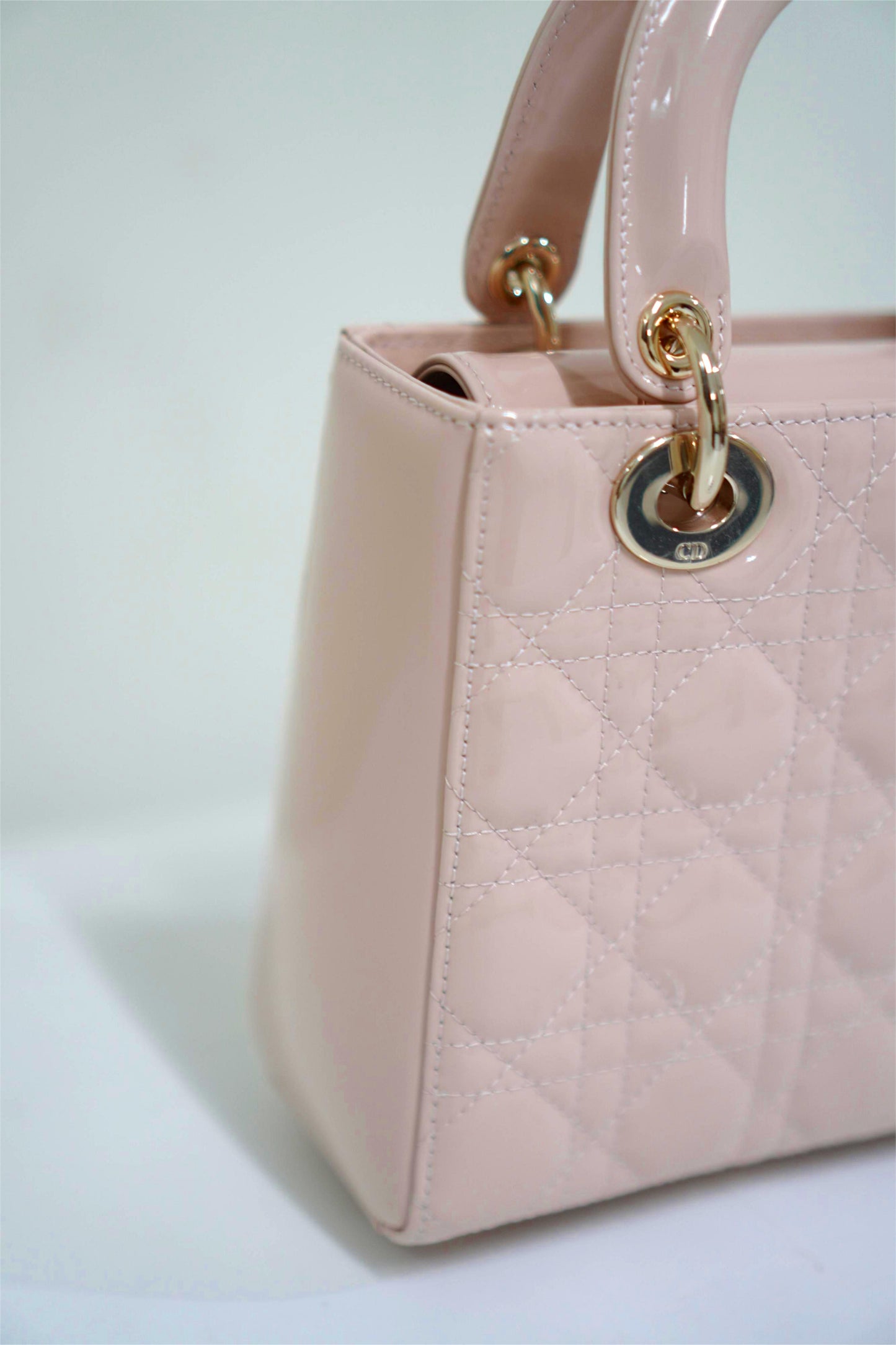 Small Lady Dio R in Light Pink Patent Leather
