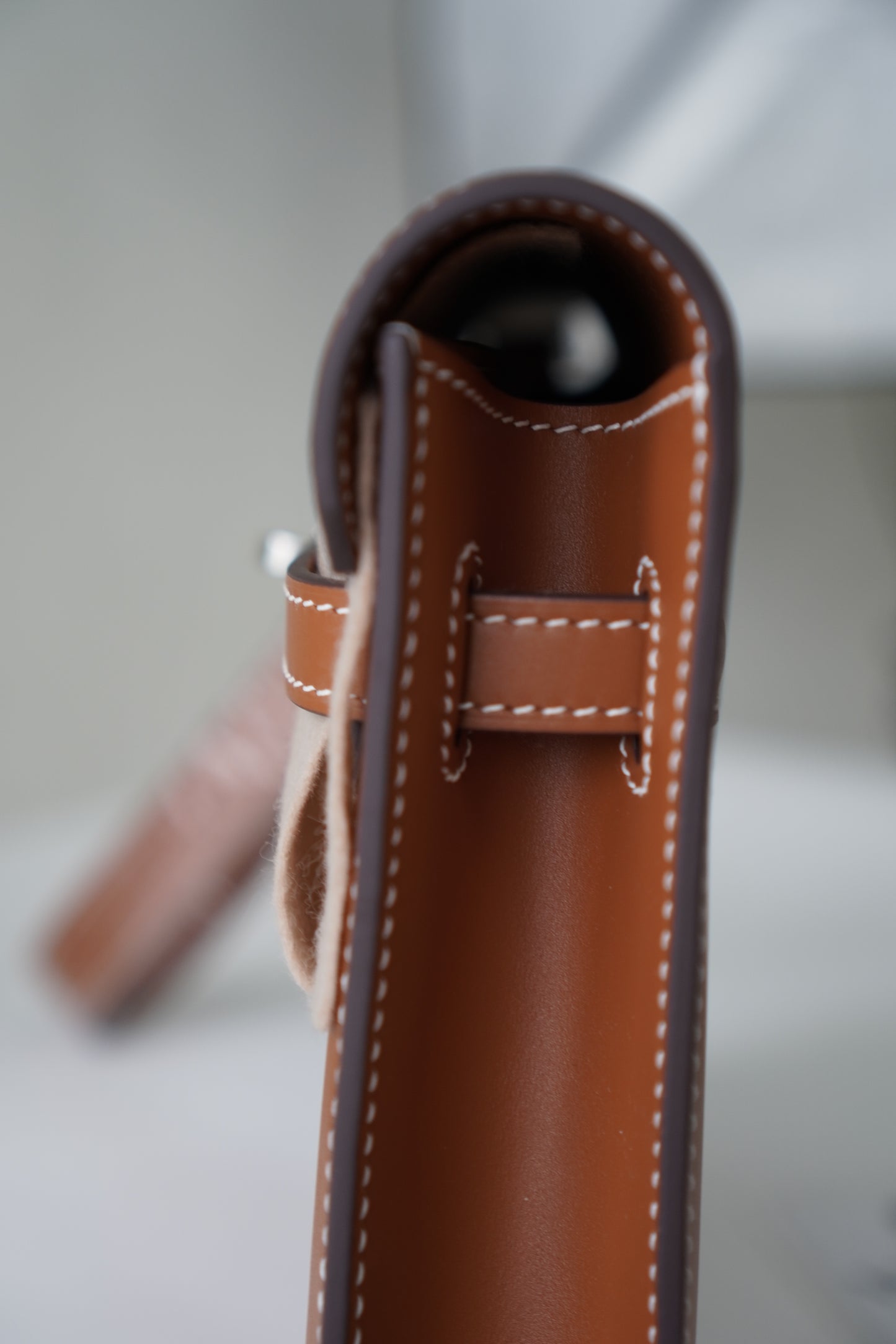 Depeches in Barenia leather