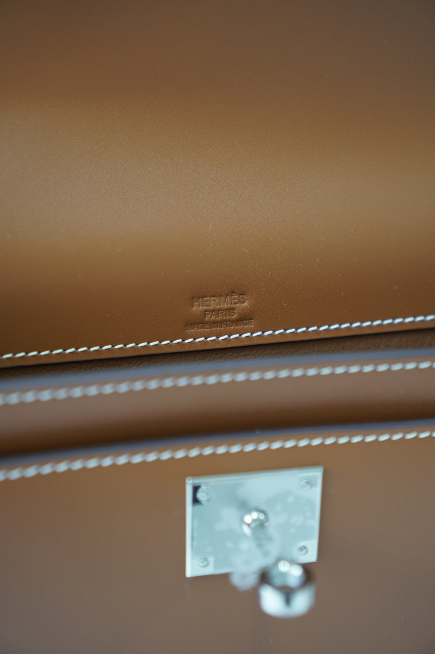 Depeches in Barenia leather