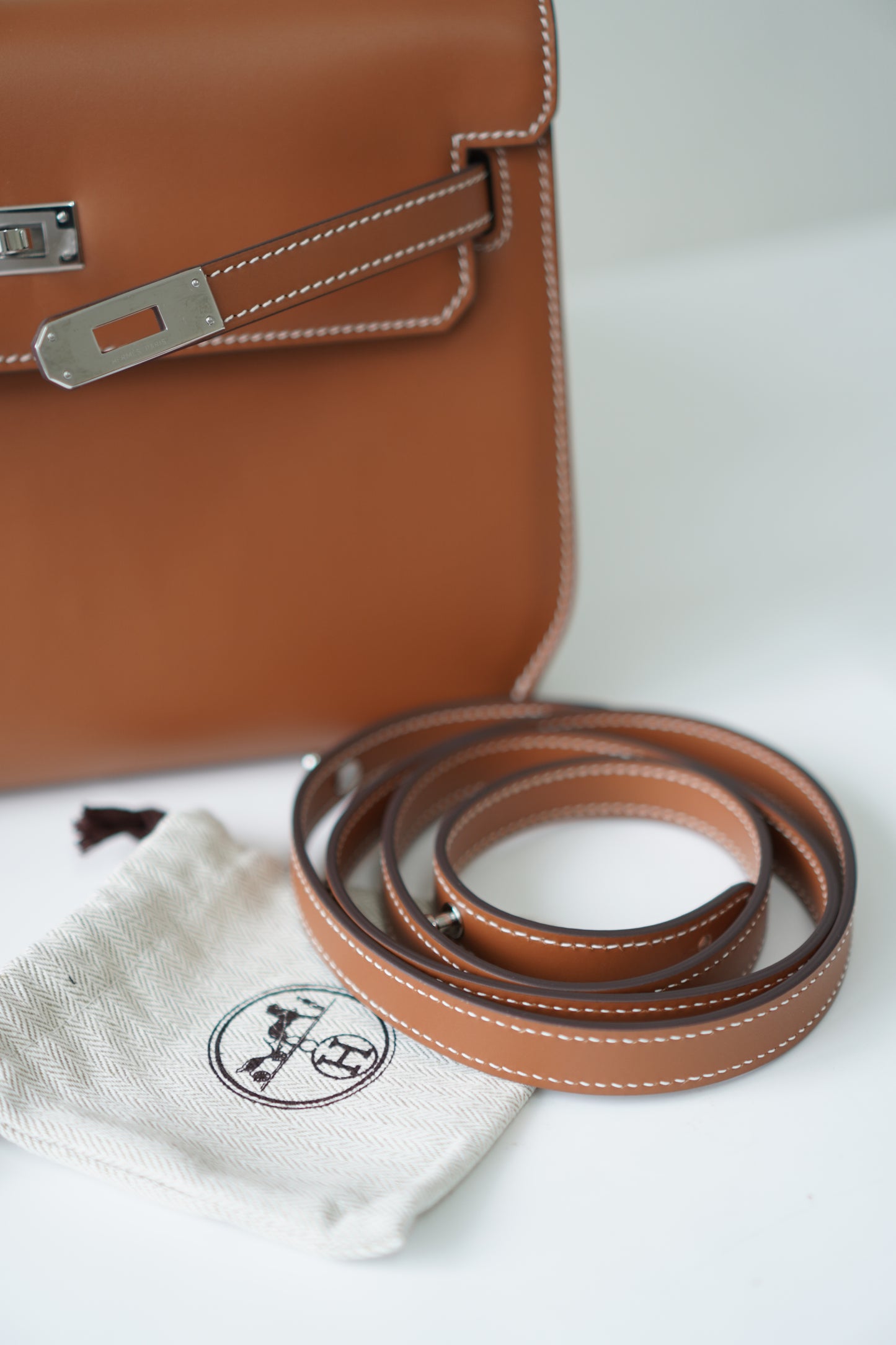 Depeches in Barenia leather