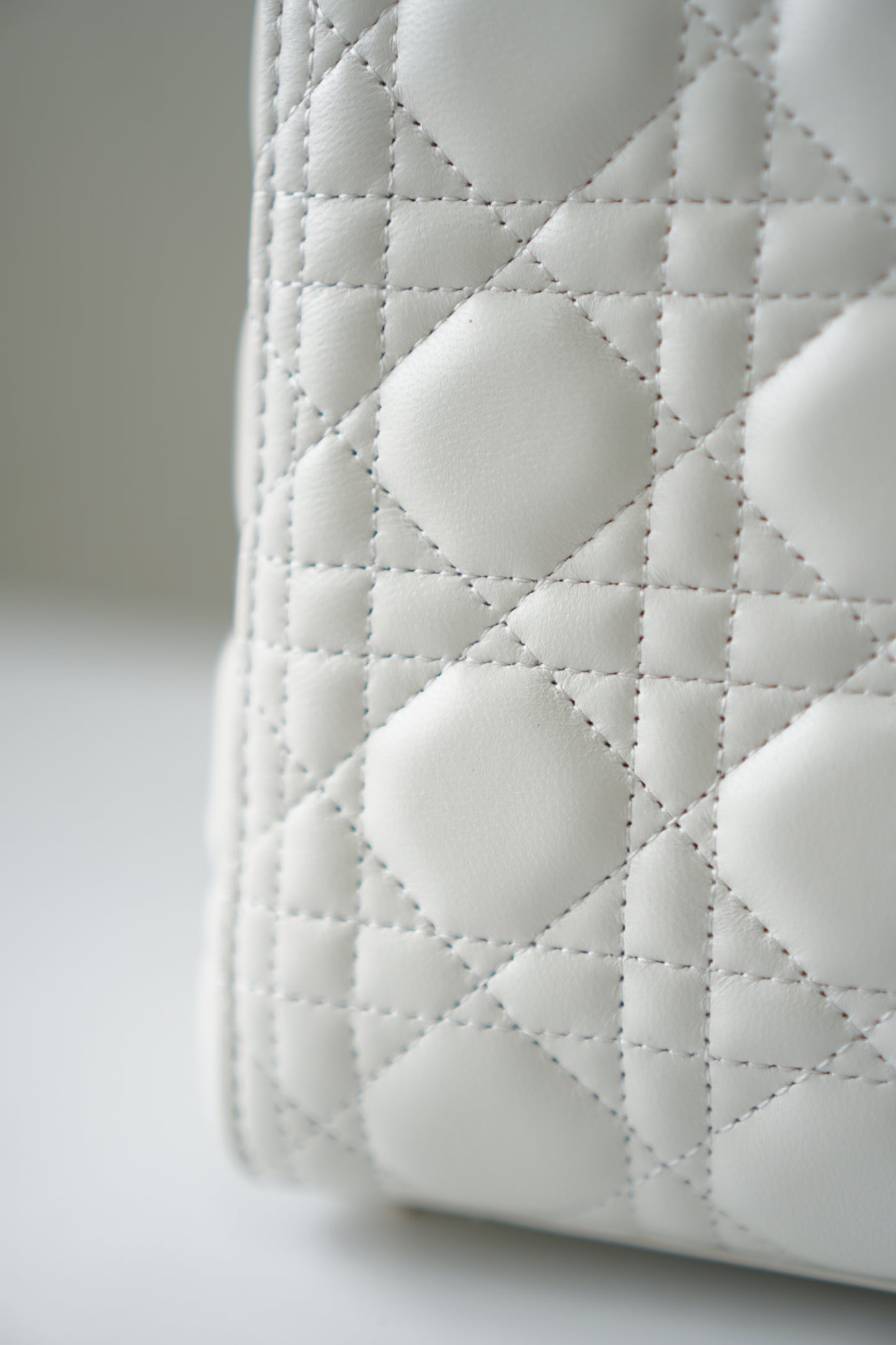 Lady D Medium in White Lambskin