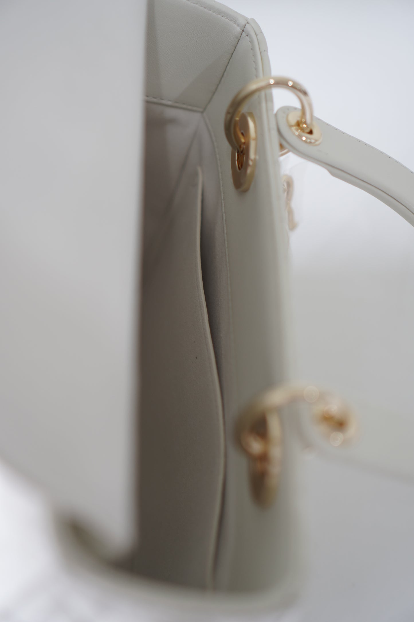 Lady D Medium in White Lambskin