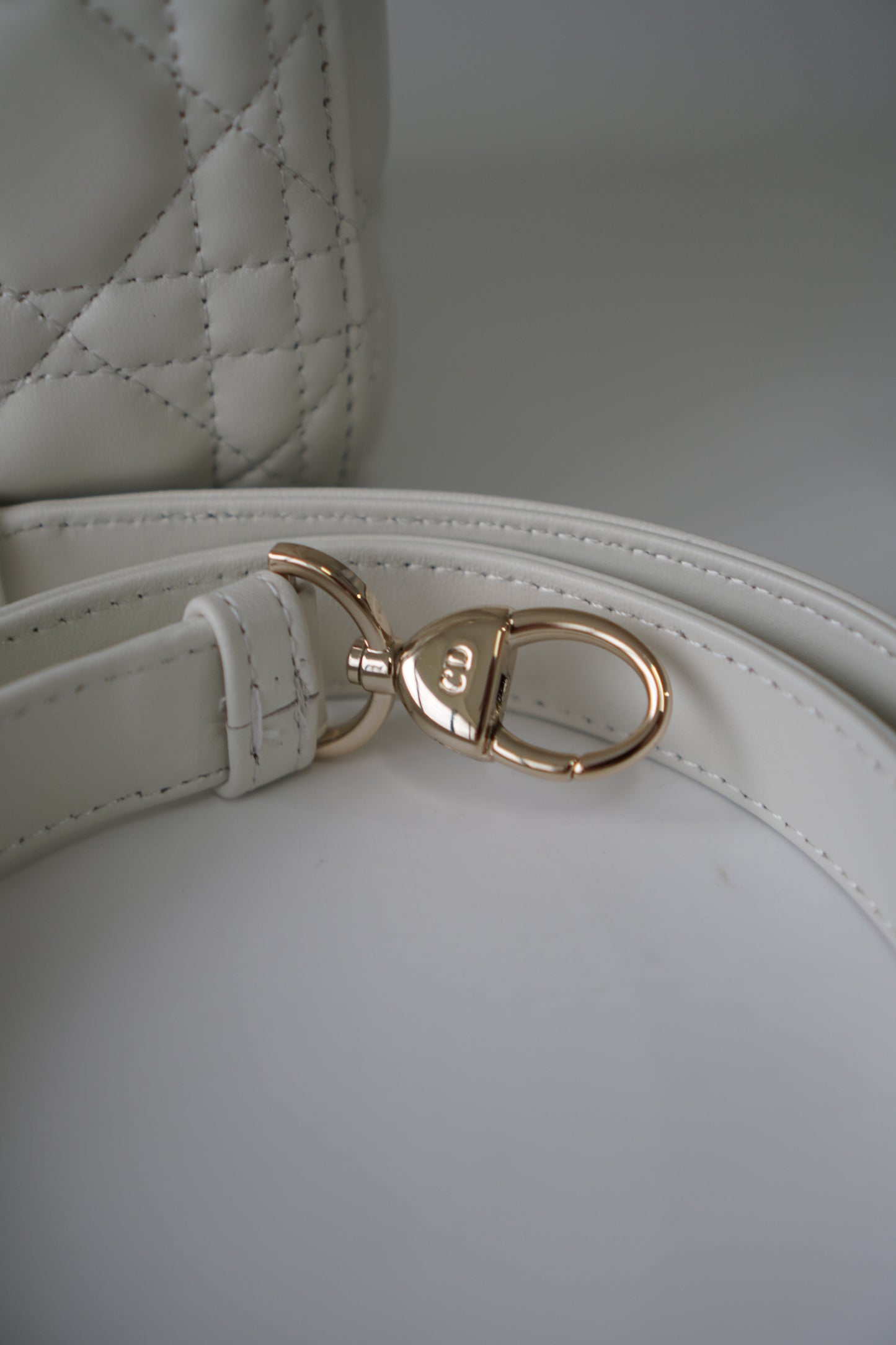 Lady D Medium in White Lambskin