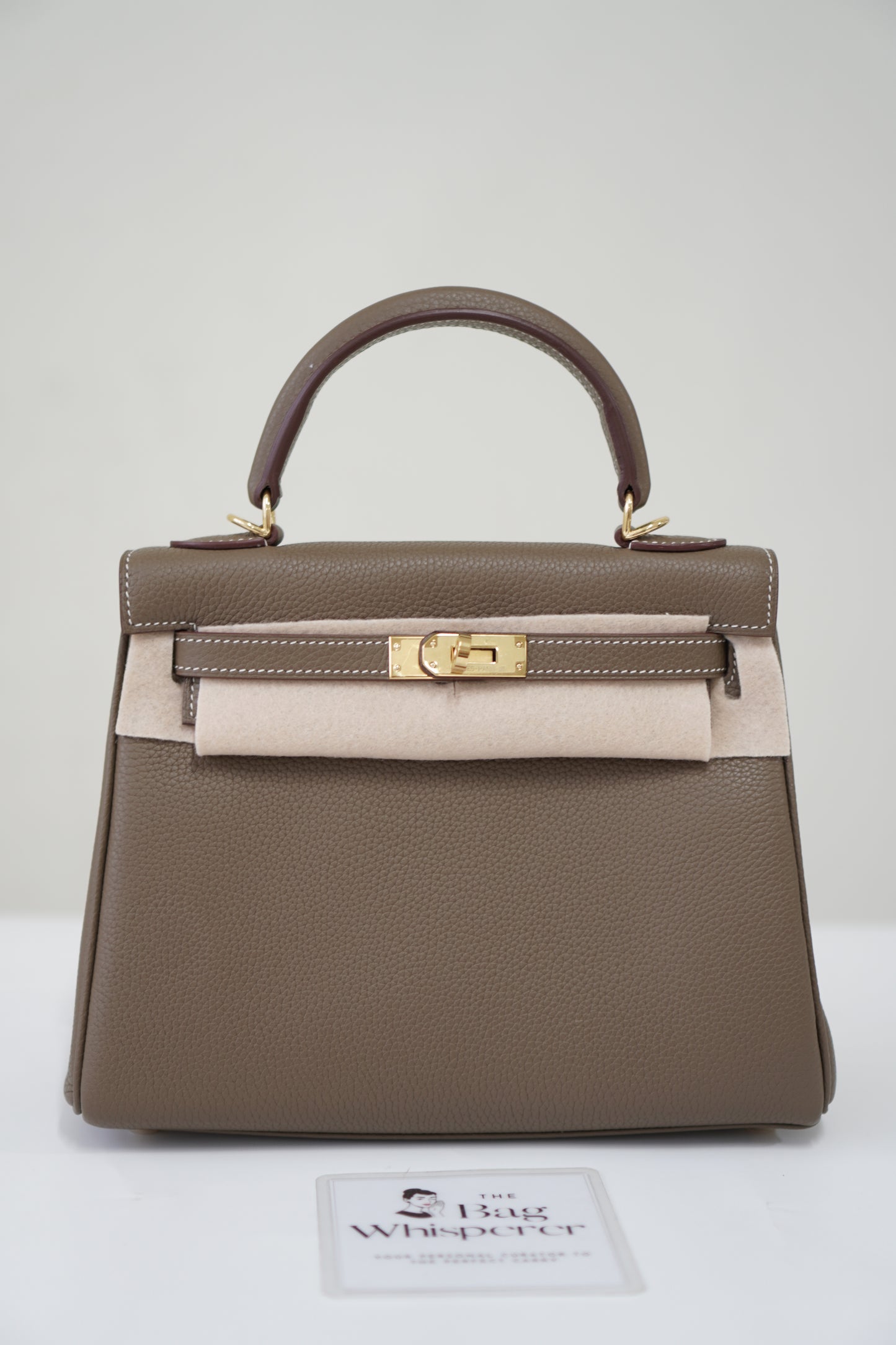 Kelly 25 in Etoupe Togo leather