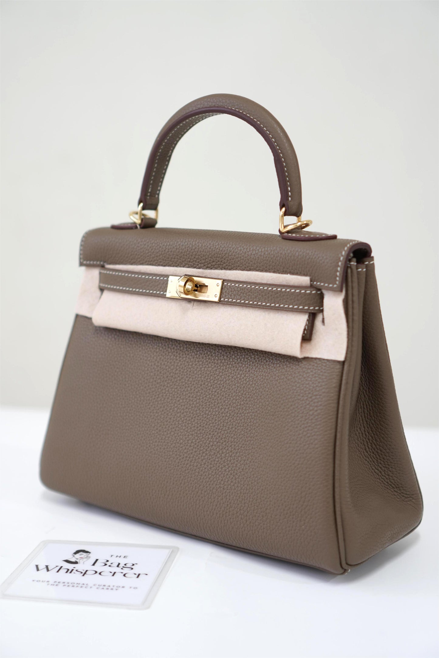 Kelly 25 in Etoupe Togo leather