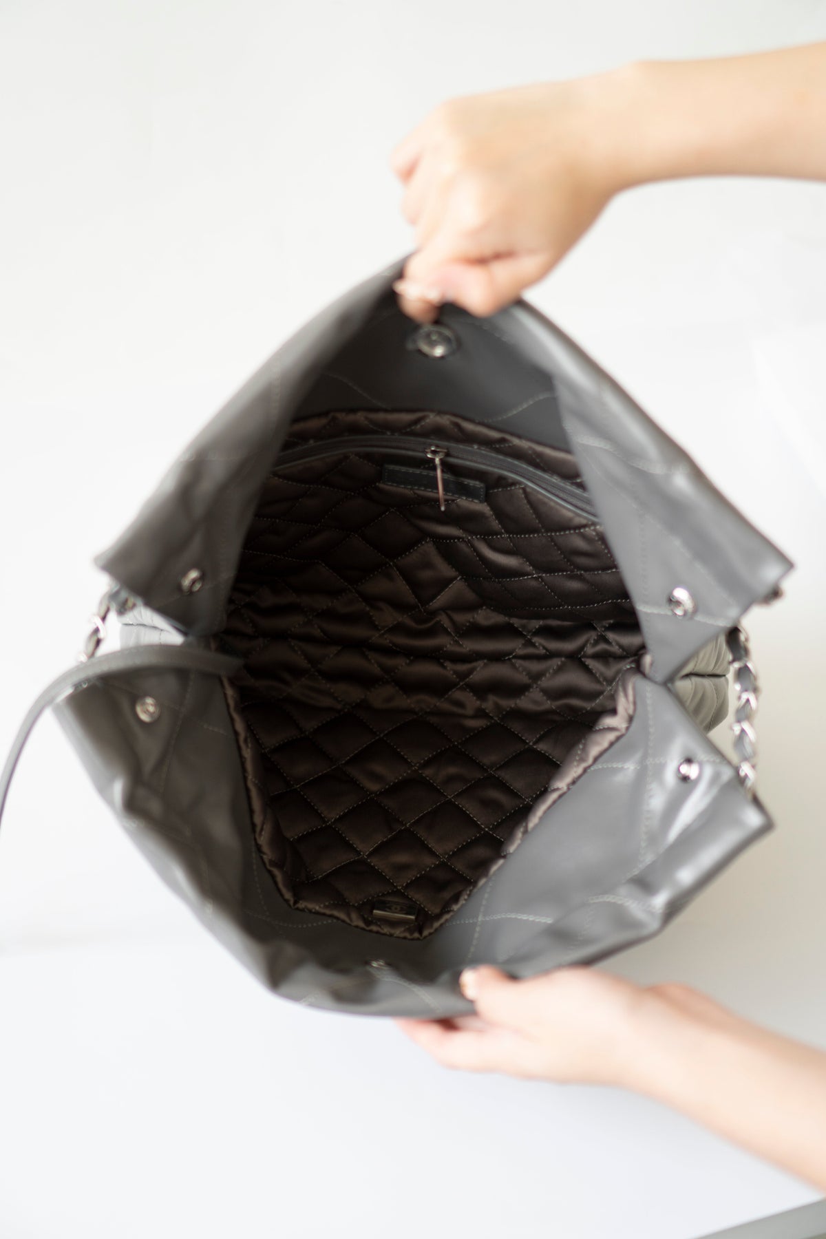 C22 Hobo Bag Small – Shiny Calfskin in Gray with Ruthenium Hardware