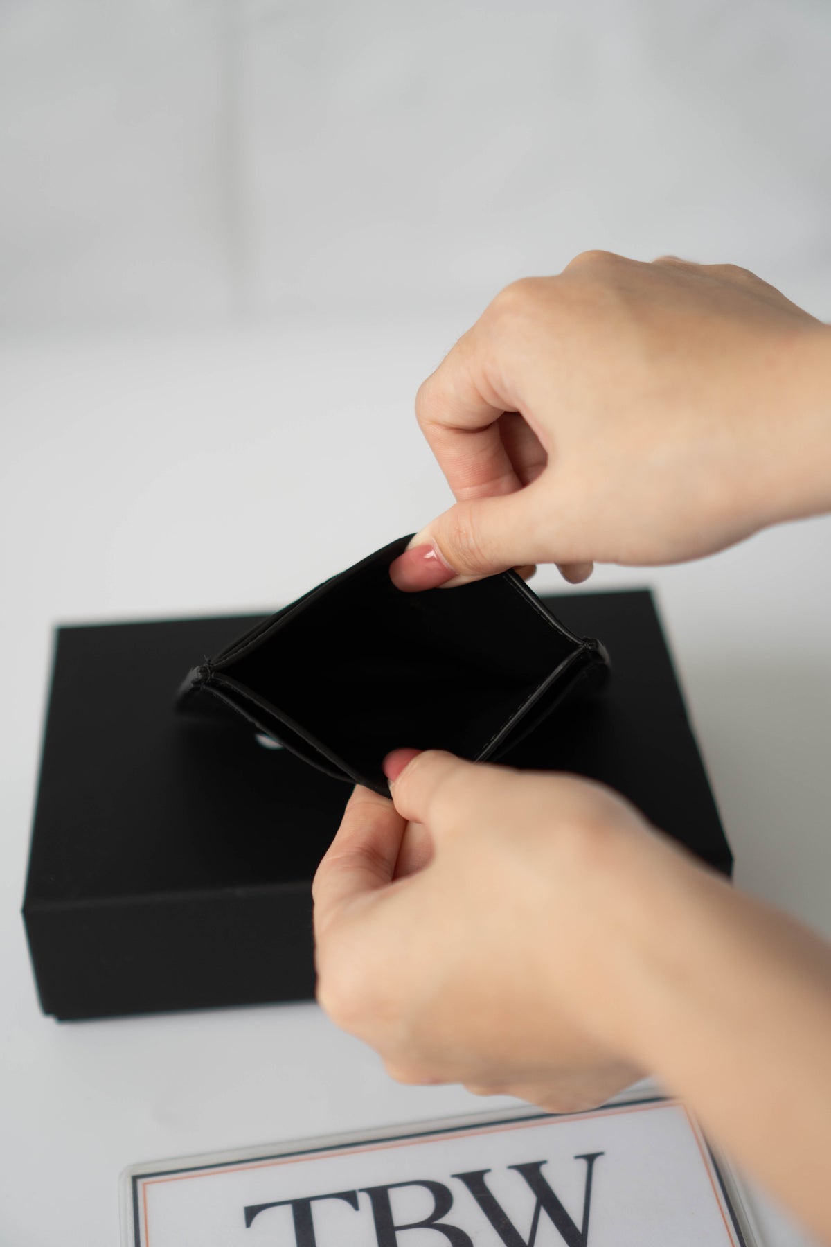 Classic Card Holder – Black Croc Embossed Leather