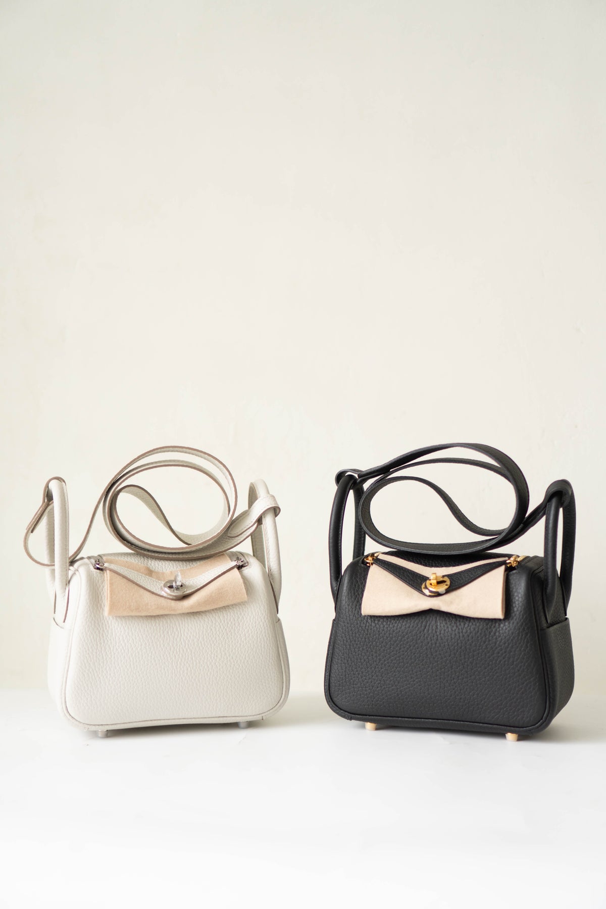 Mini Lind – Black Clemence Leather with Gold Hardware