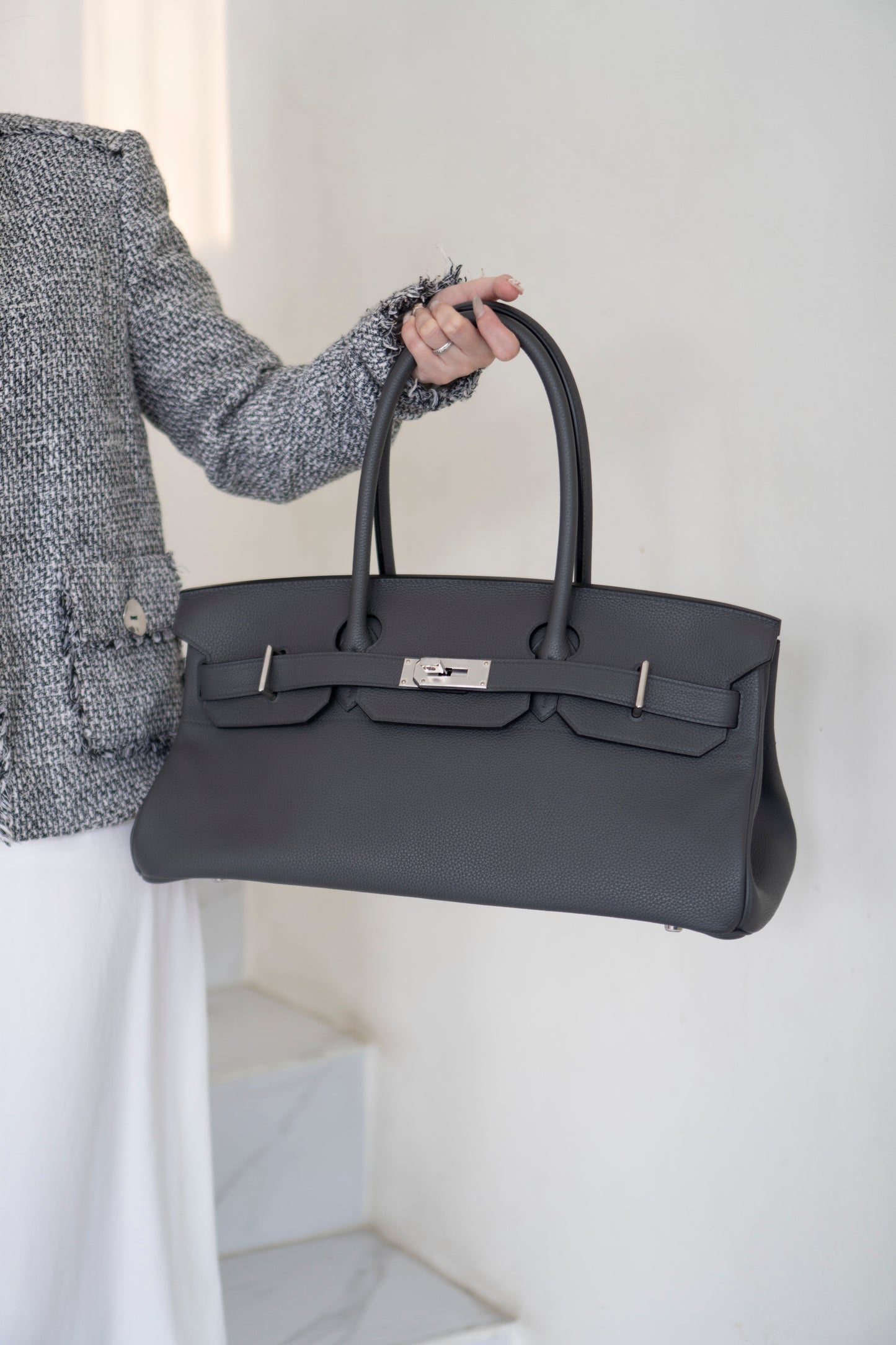 BK Shoulder Bag 42 – Graphite with Palladium Hardware (No Logo)