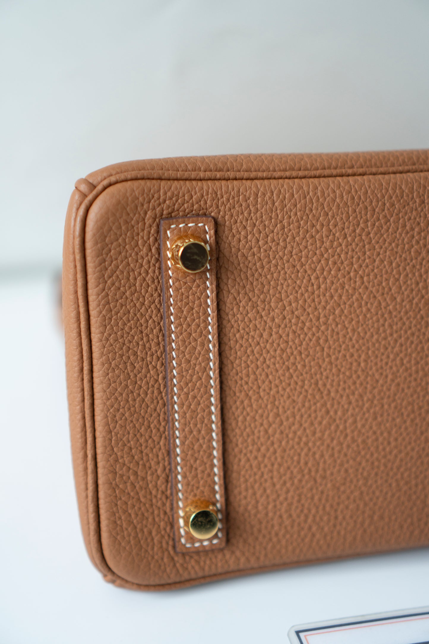 BK 25 – Gold Togo Leather with Gold Hardware