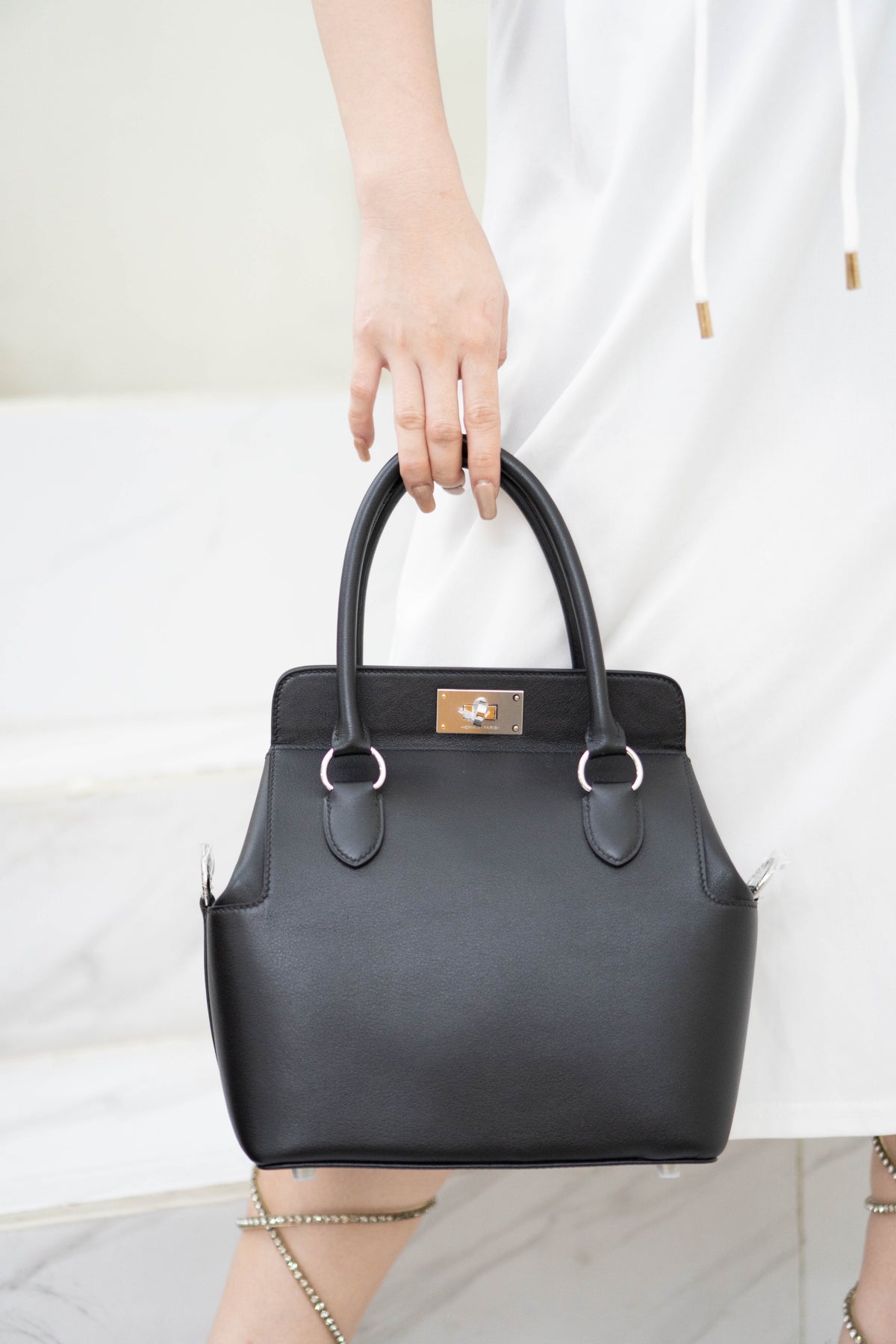 Tool box 20 in Noir Swift Calfskin with Palladium Hardware