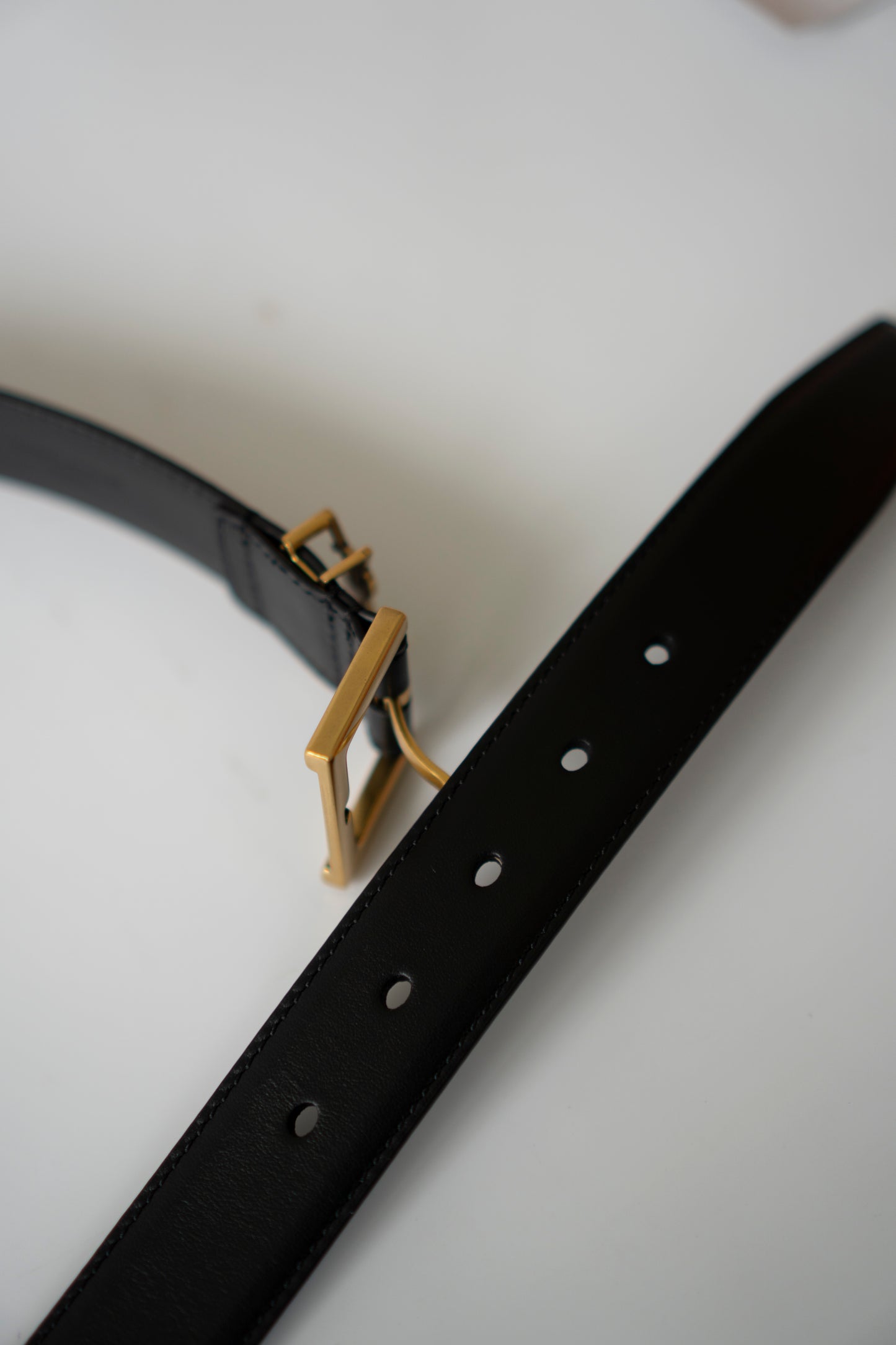 Cassandre Leather Belt – Black with Gold-Tone Buckle