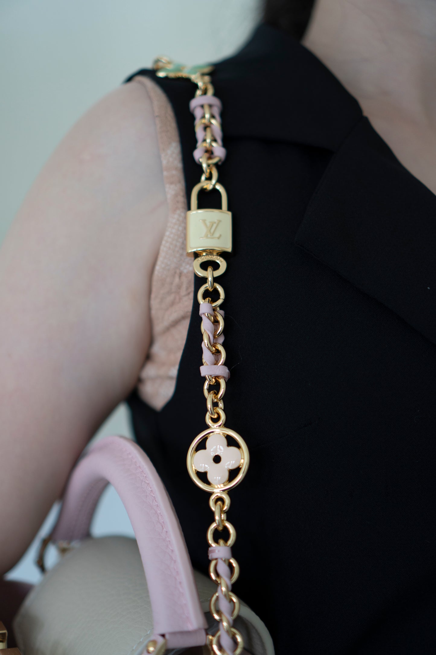 Capucine Mini Top Handle – Light Bliss Pink Taurillon Leather