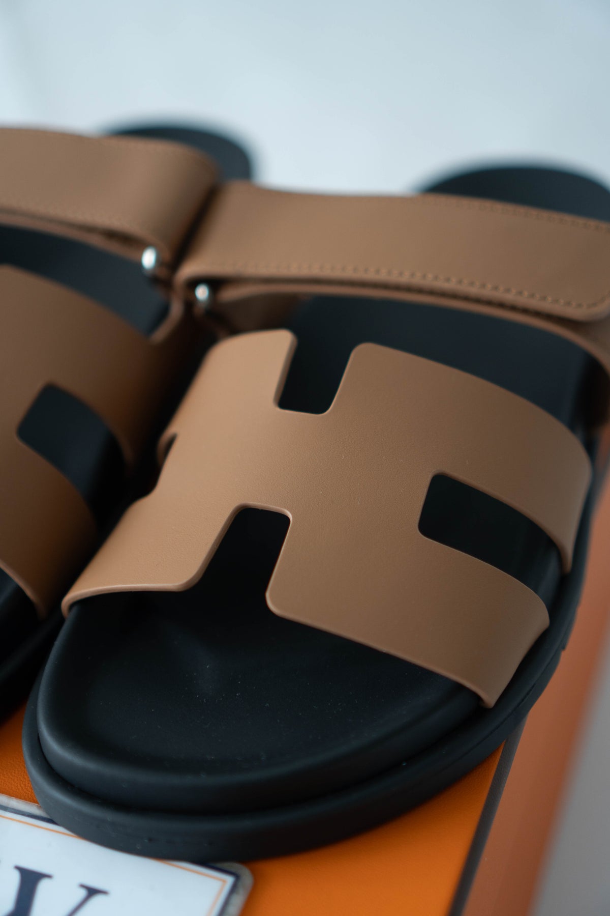 Chypre Sandals – Gold Calfskin & Black Rubber Sole