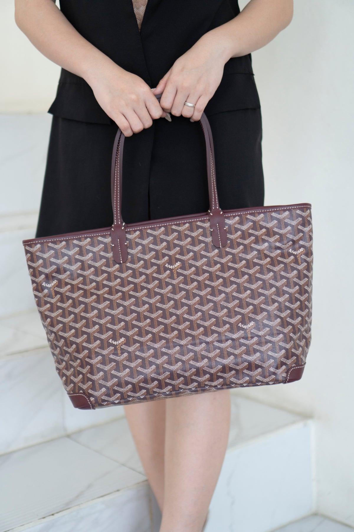 Artois PM – Burgundy Trim Coated Canvas Tote