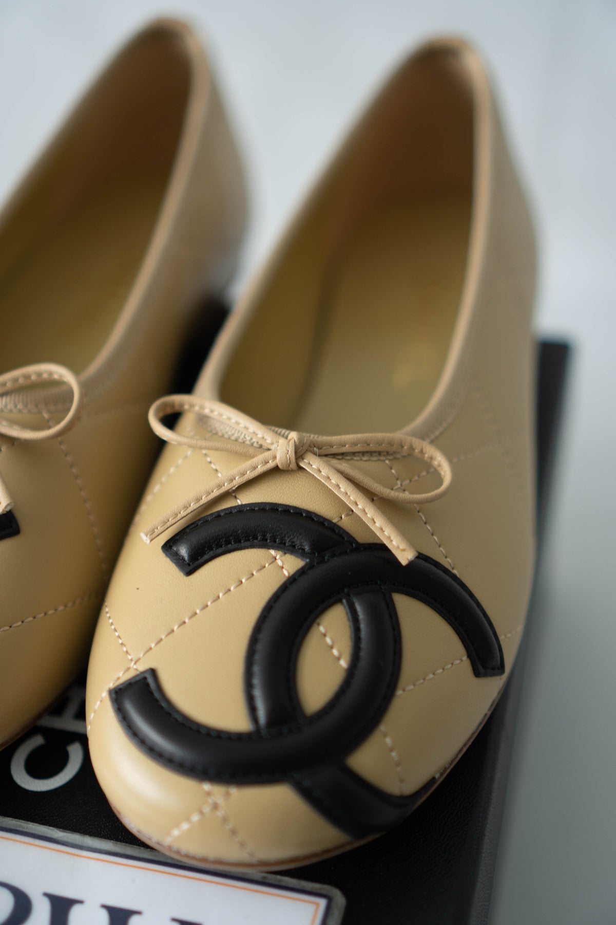 CC Quilted Ballet Flats – Beige & Black Lambskin