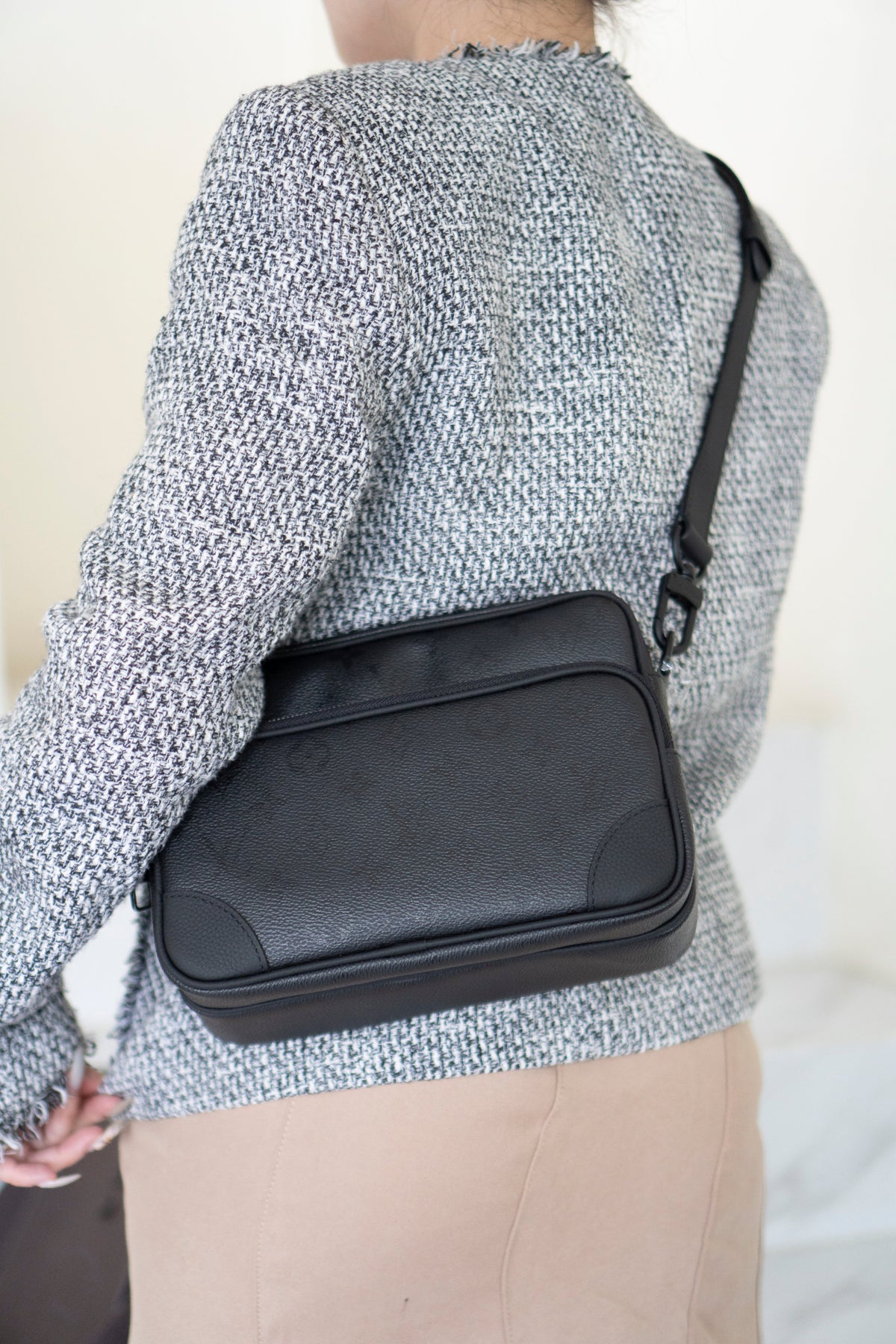 Nil Messenger Bag – Monogram Midnight Canvas