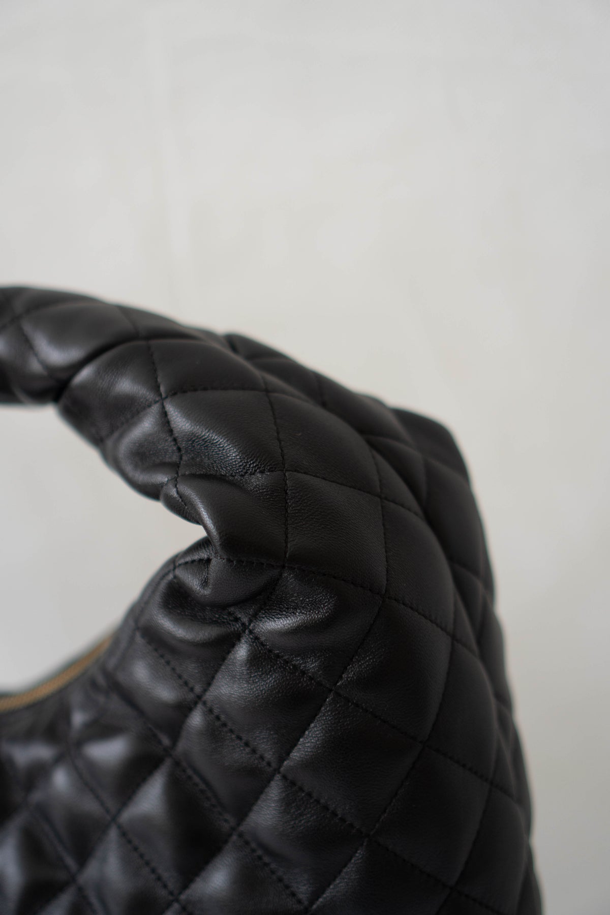 Le 5 à 7 Supple Small Hobo Bag – Black Quilted Lambskin in Bronze Hardware