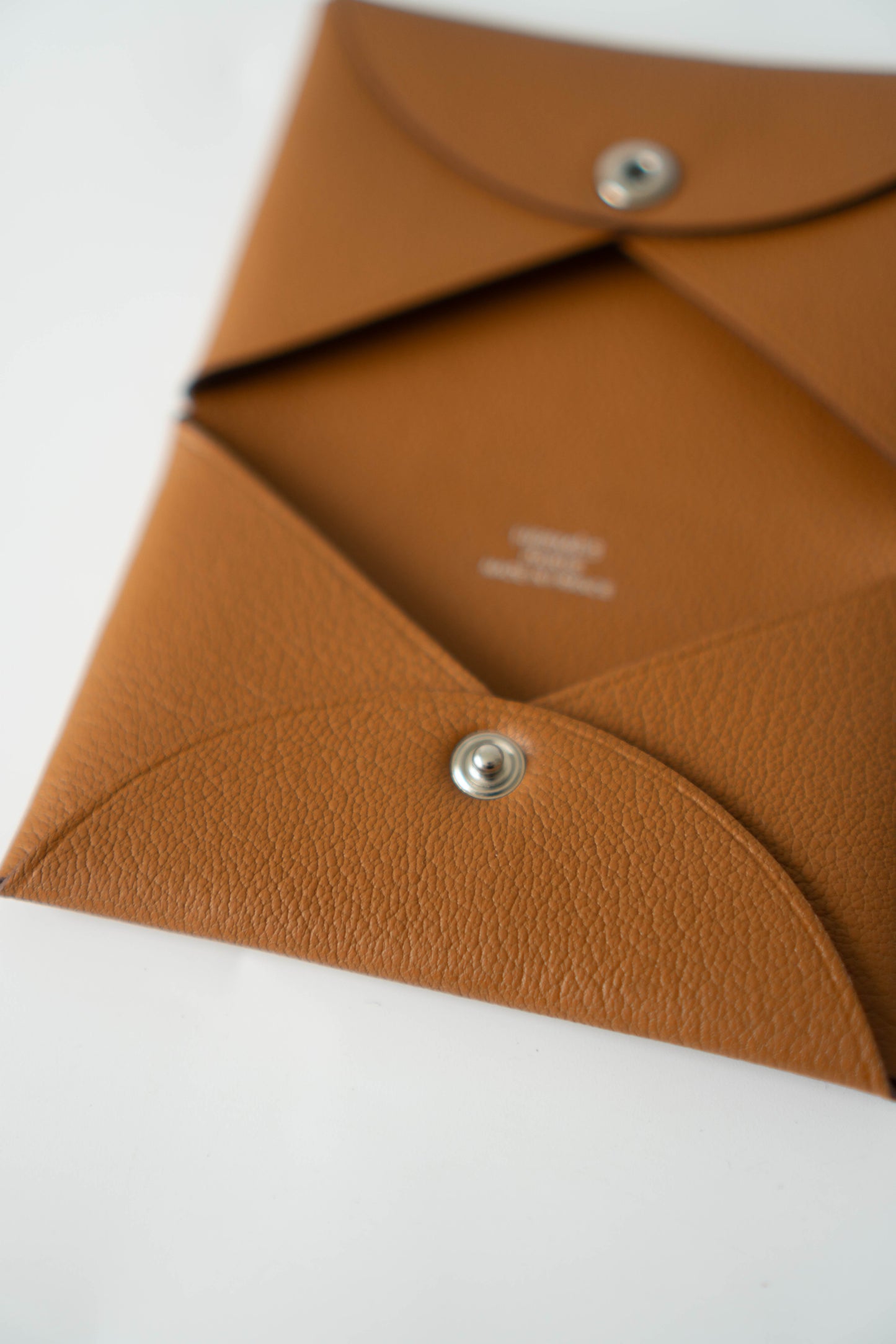 Calvi Card Holder in Gold Epsom