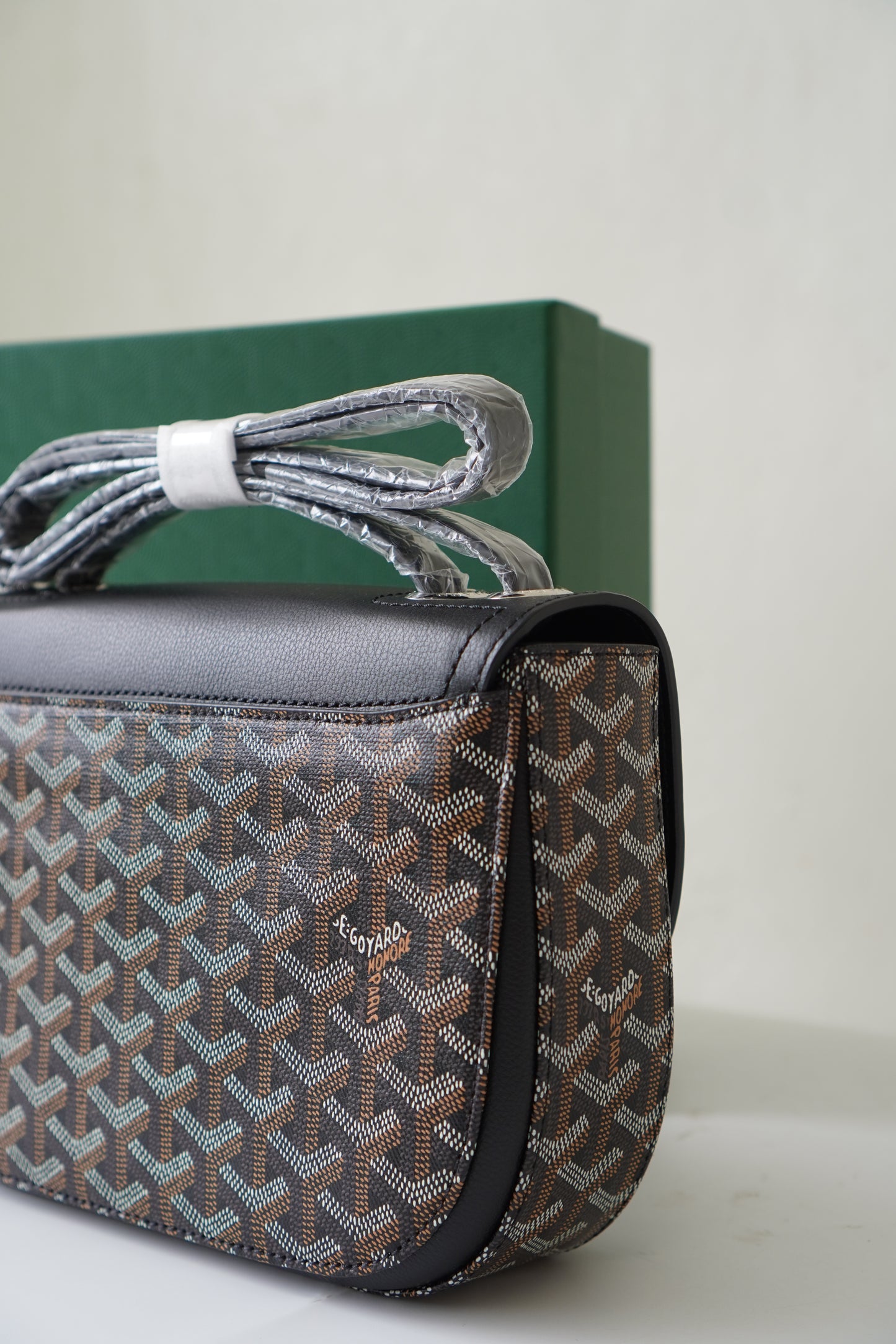 233 in Black Goyardine