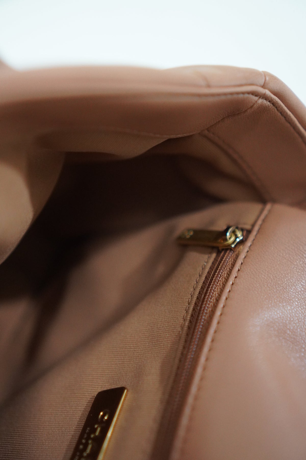 C19 in Caramel Lambskin